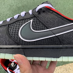 On-Foot Look at the  League of Legends  LPL x Nike Dunk Low Collabo