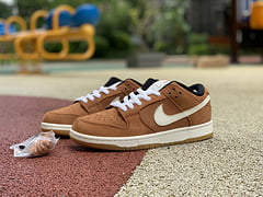 Nike SB Dunk Low Dark Russet