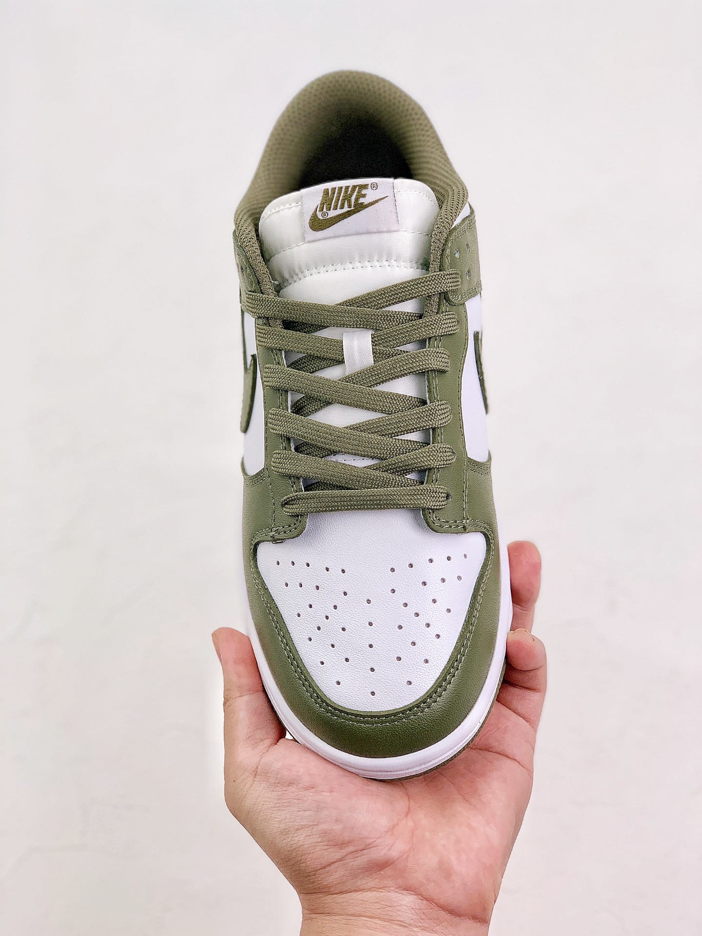 Nike Dunk Low Medium Olive