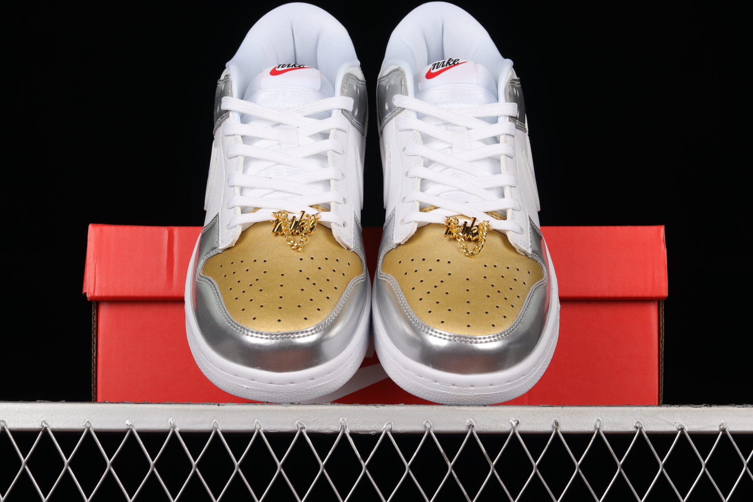 Nike Dunk Low Metallic Heirloom (W)