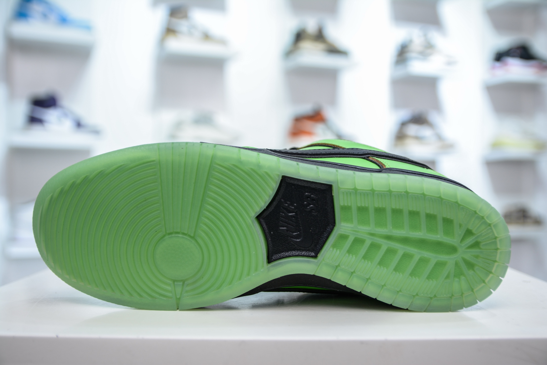 The Powerpuff Girls x Nike SB Dunk Low “Buttercup