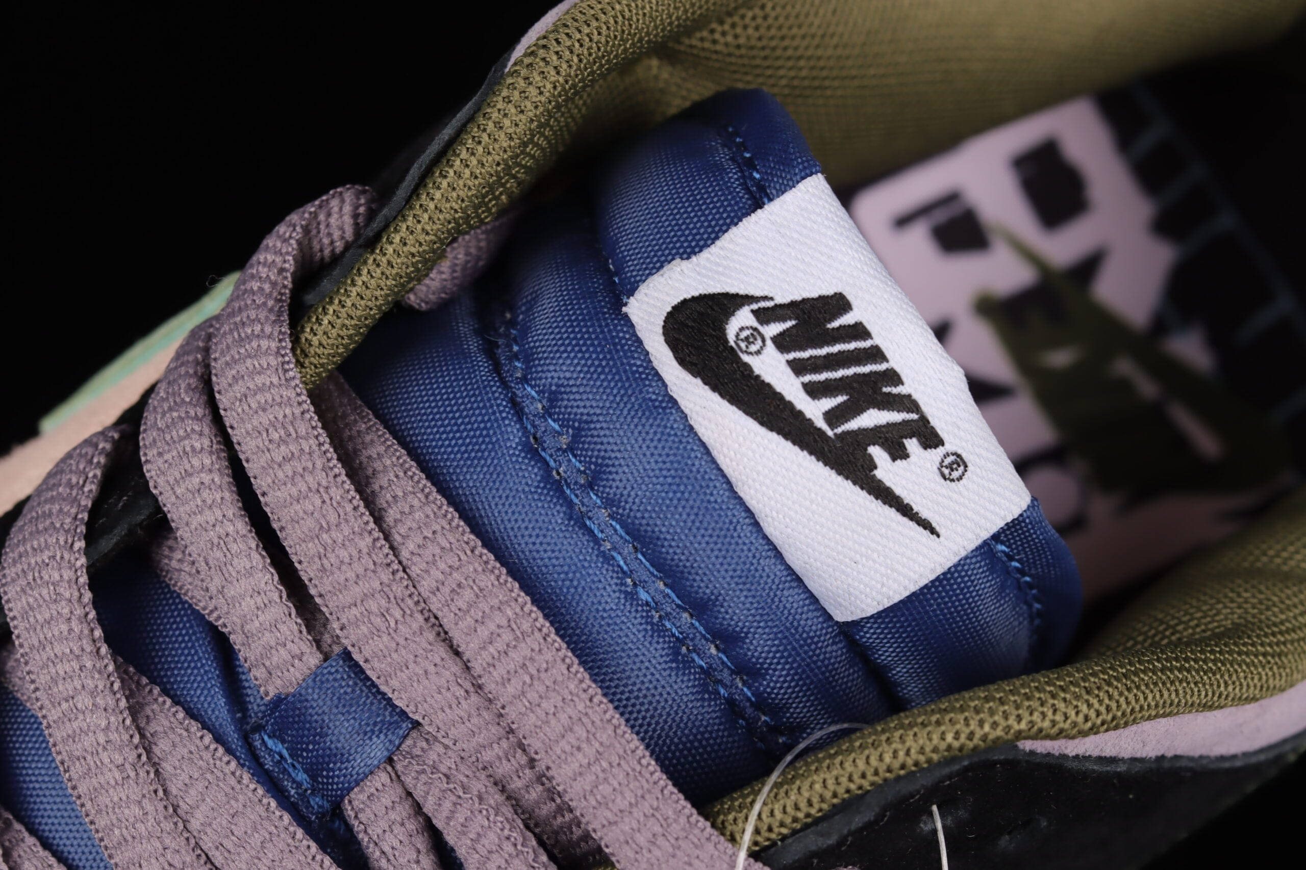 Otomo Katsuhiro x Nike SB Dunk Low Steamboy OST Purple Green