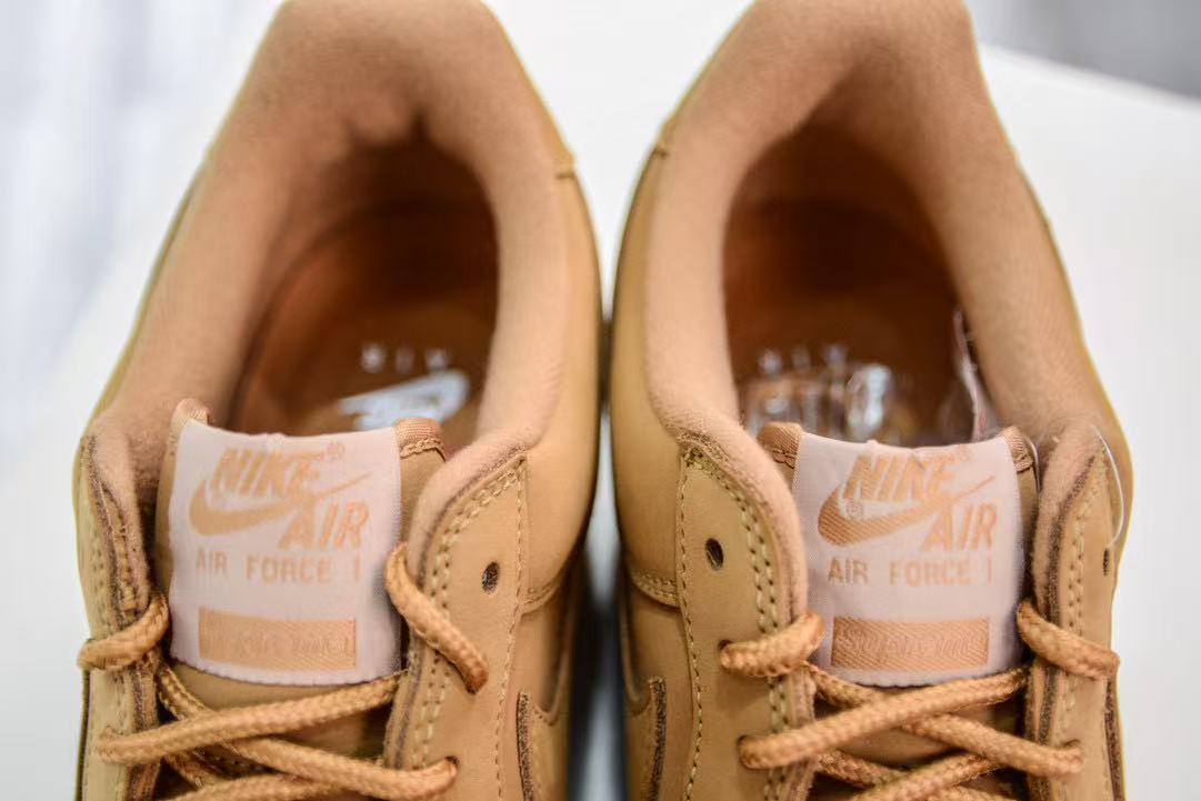 Nike Air Force 1 Low SP Supreme Wheat