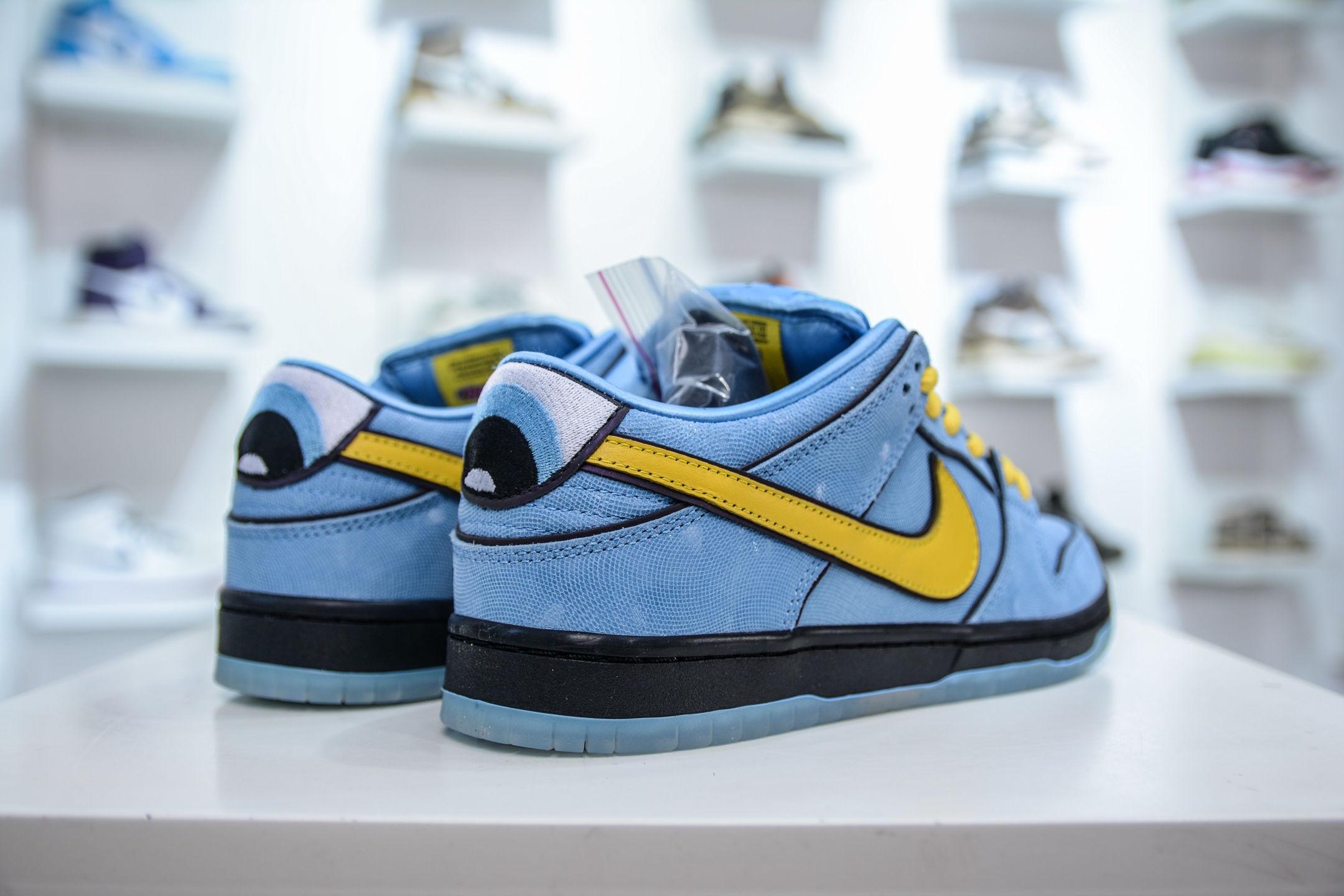 The Powerpuff Girls x Nike SB Dunk Low “Bubbles”