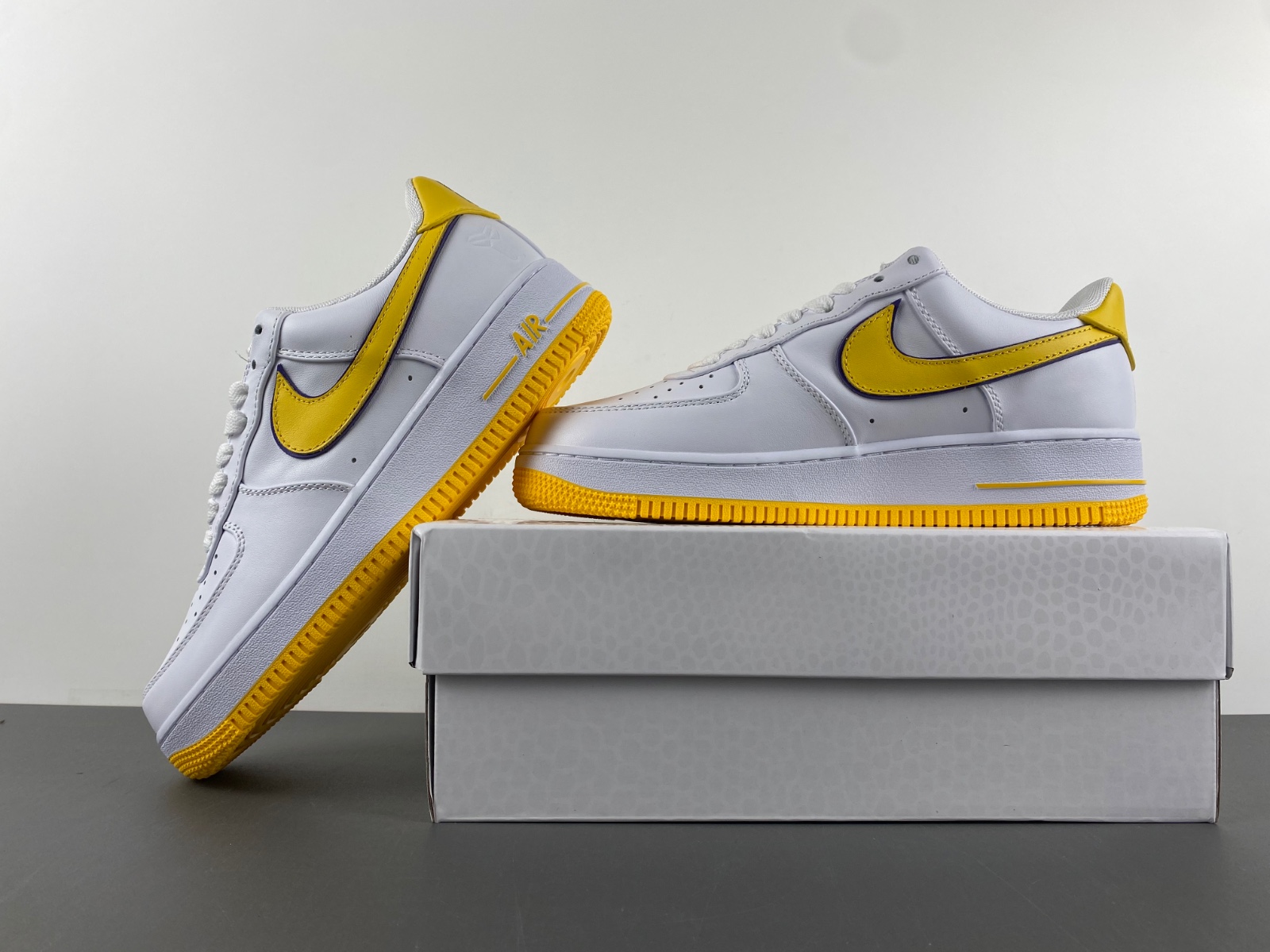 Nike Air Force 1 Low Kobe Bryant Lakers Home