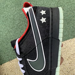 On-Foot Look at the  League of Legends  LPL x Nike Dunk Low Collabo