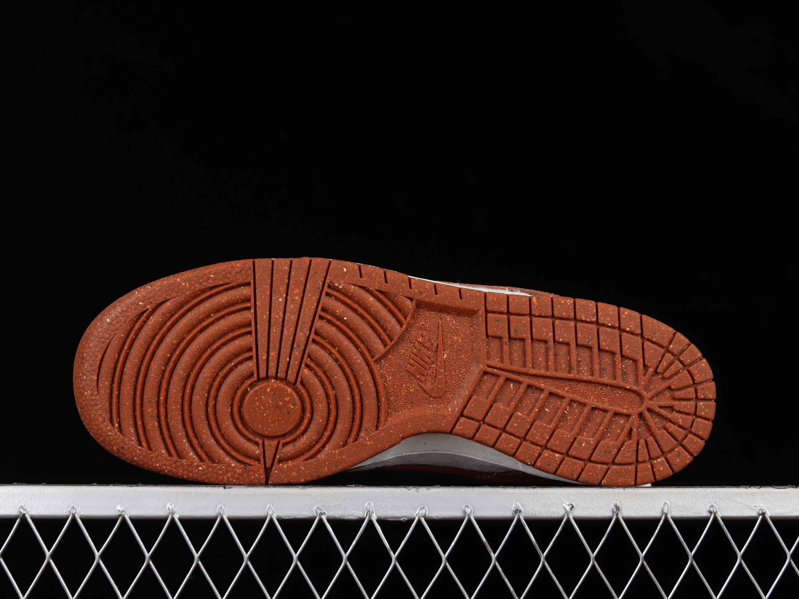 Nike Dunk Low Retro, Sun Club Burn Sunrise (W)