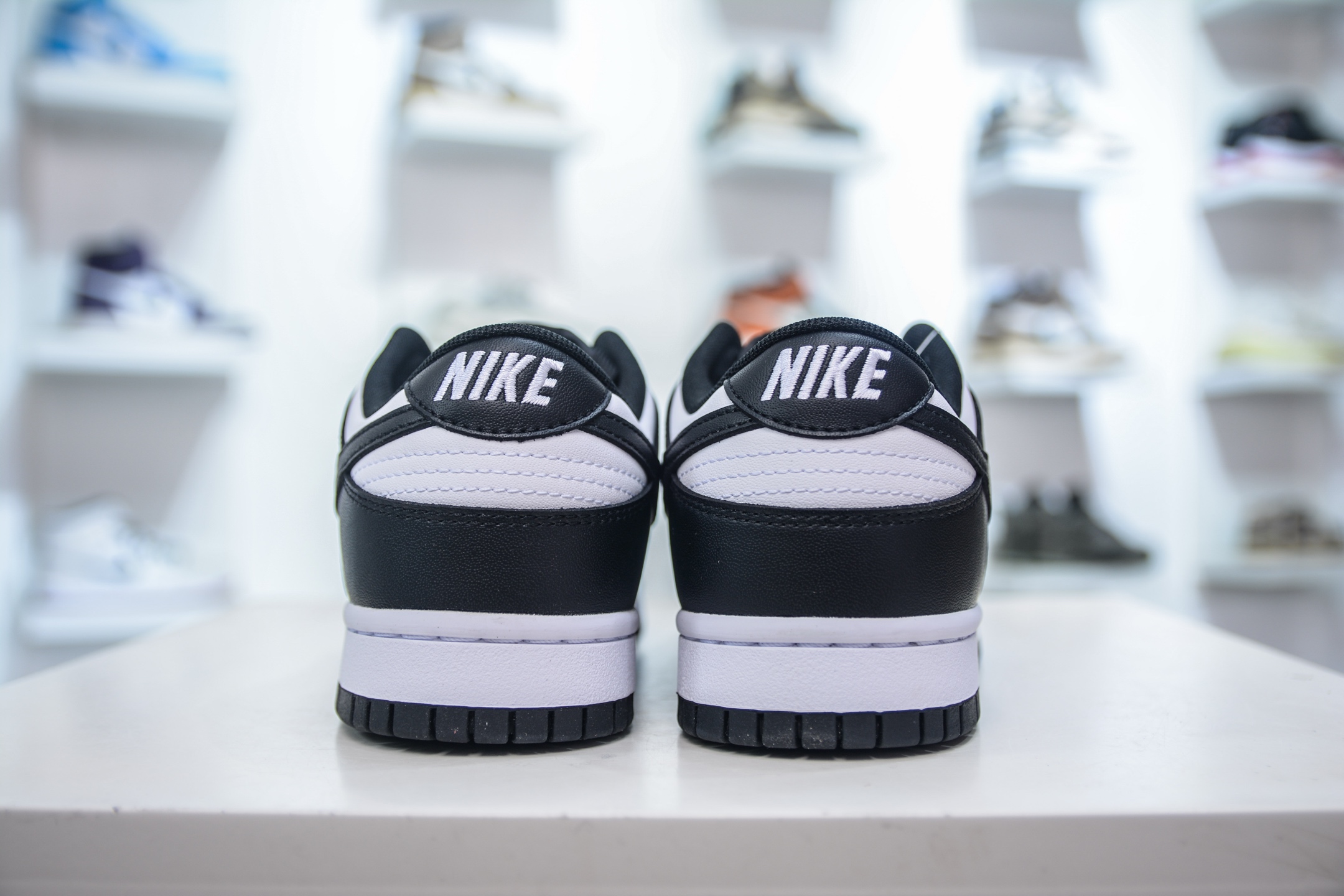 Nike Dunk Low Retro White Black