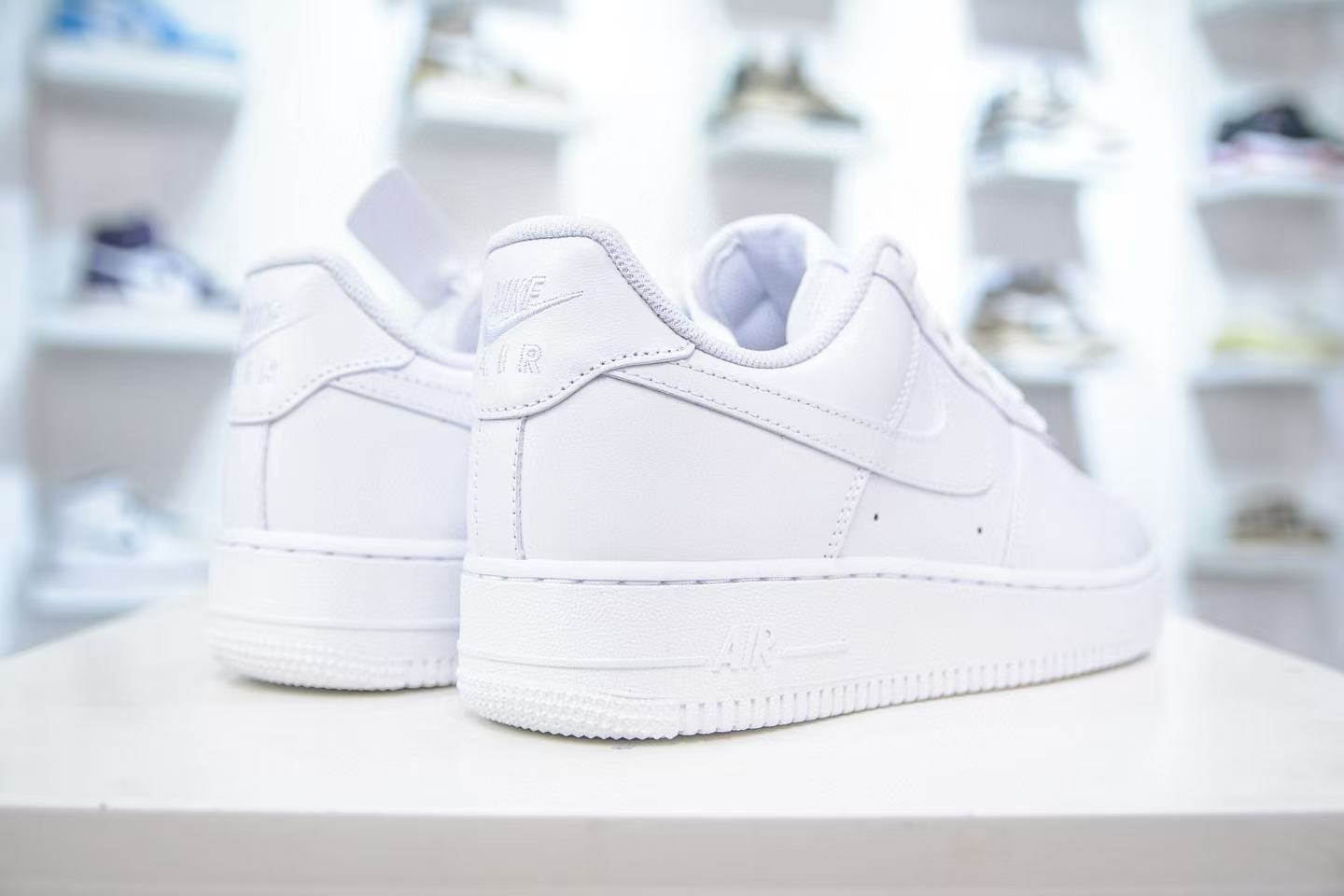 Nike Air Force 1 Low White ’07