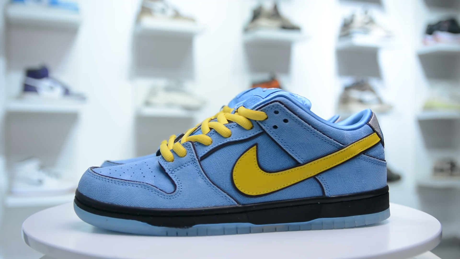 The Powerpuff Girls x Nike SB Dunk Low “Bubbles”