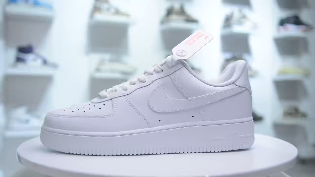 Nike Air Force 1 Low White ’07
