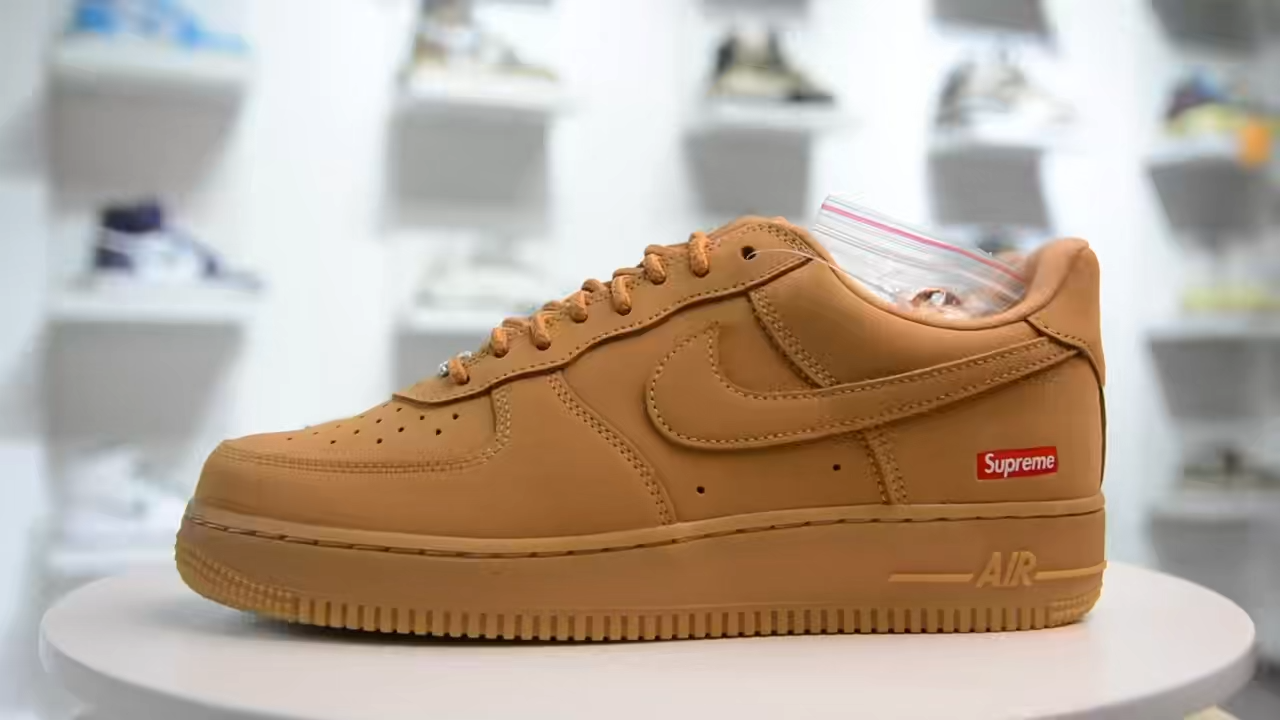Nike Air Force 1 Low SP Supreme Wheat