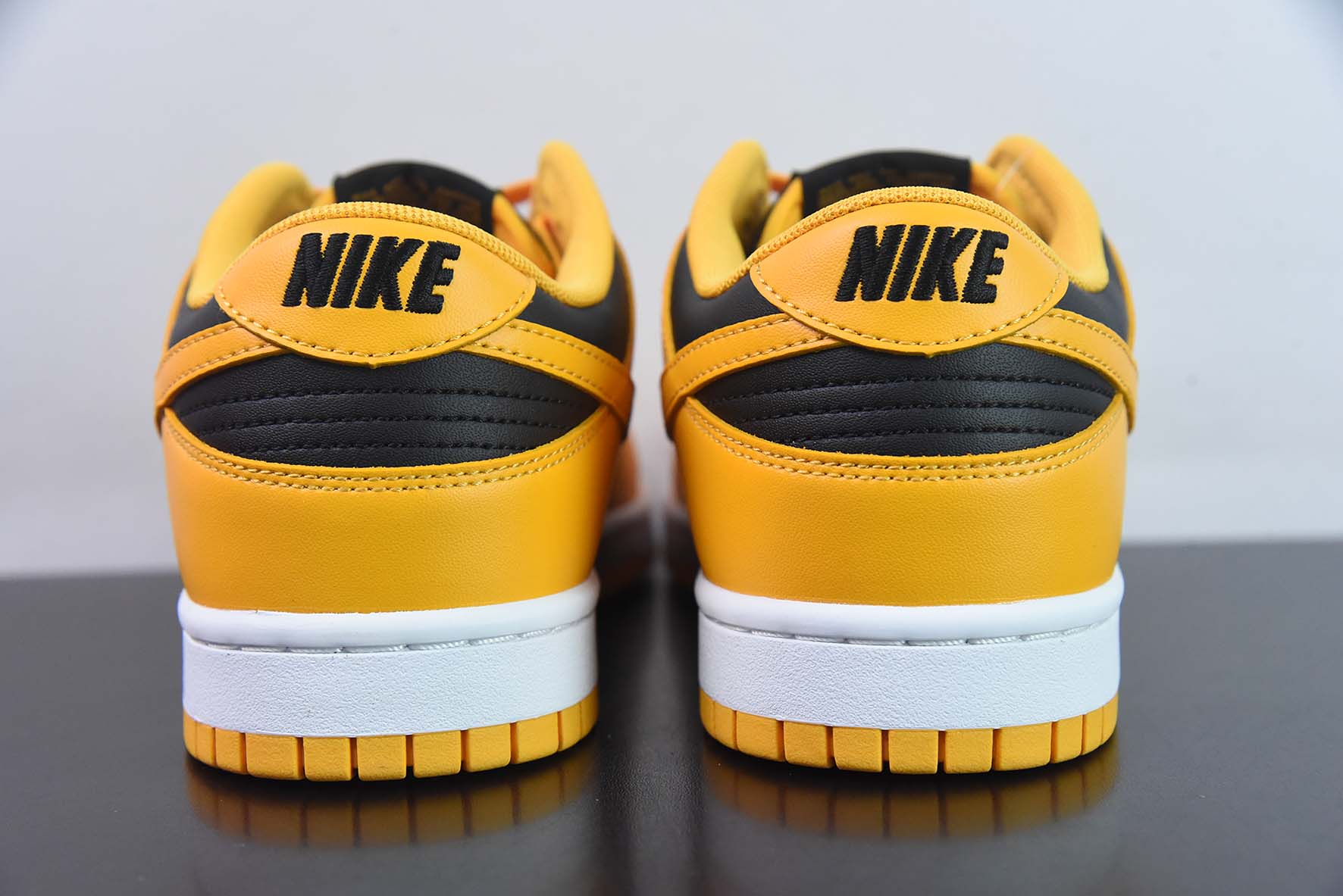 Nike Dunk Low Championship Goldenrod