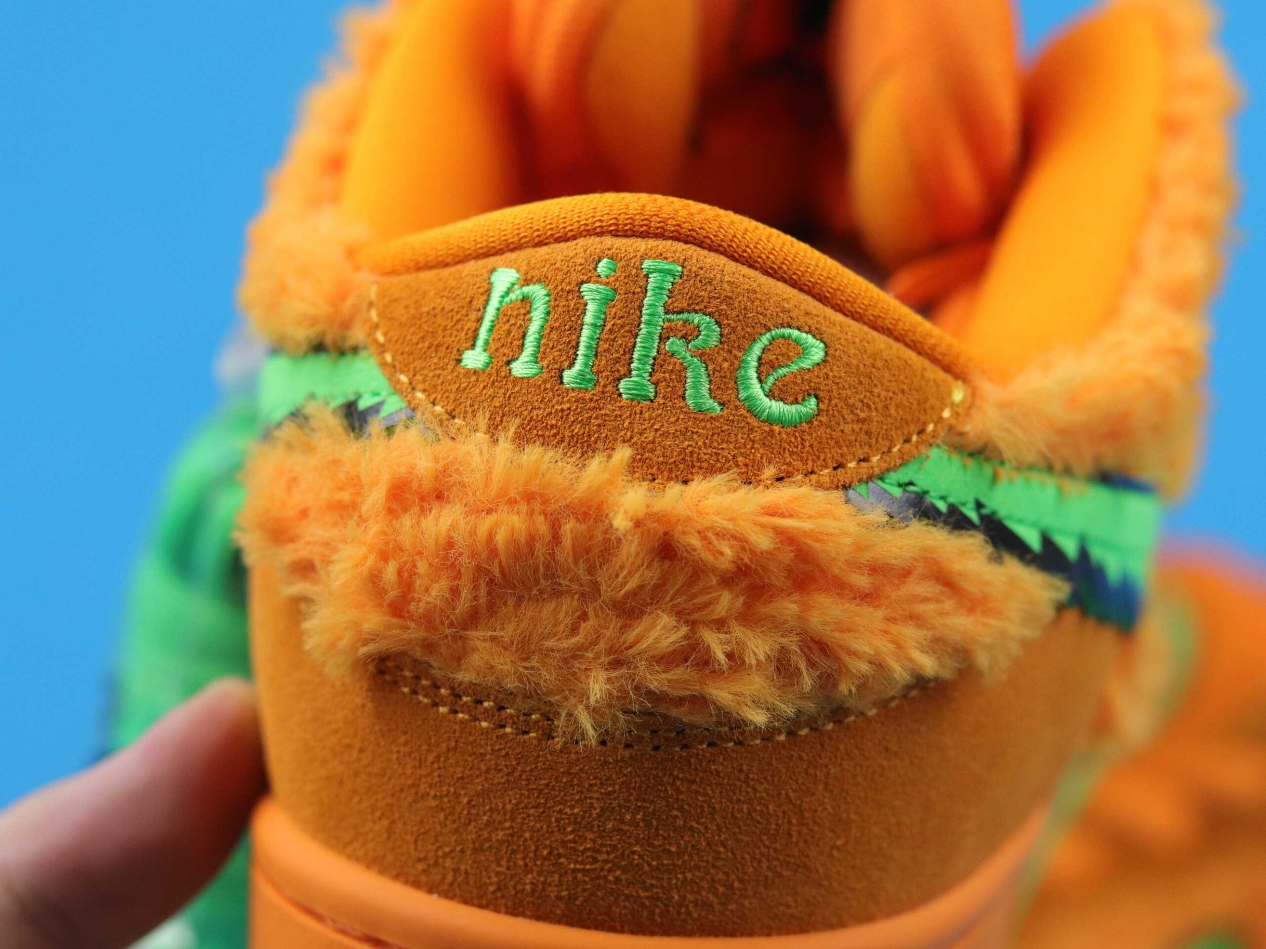 Nike SB Dunk Low Grateful Dead Bears Orange