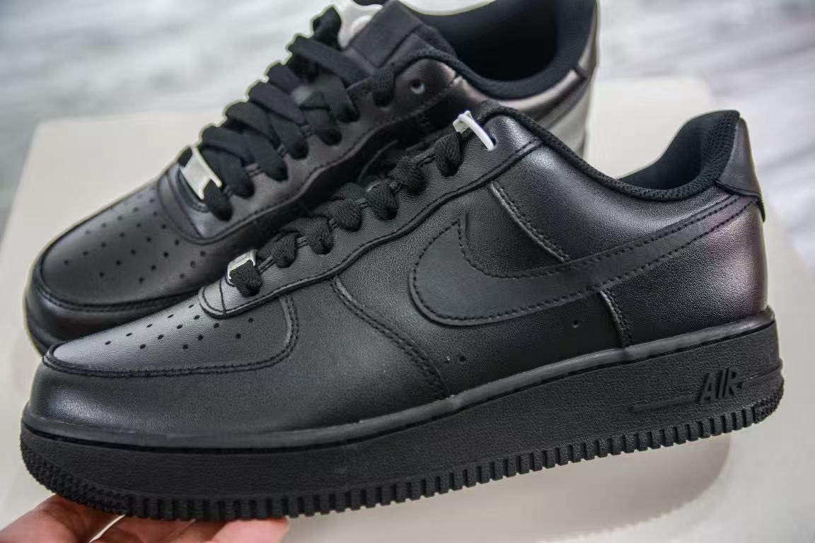 Nike Air Force 1 Low '07 Black