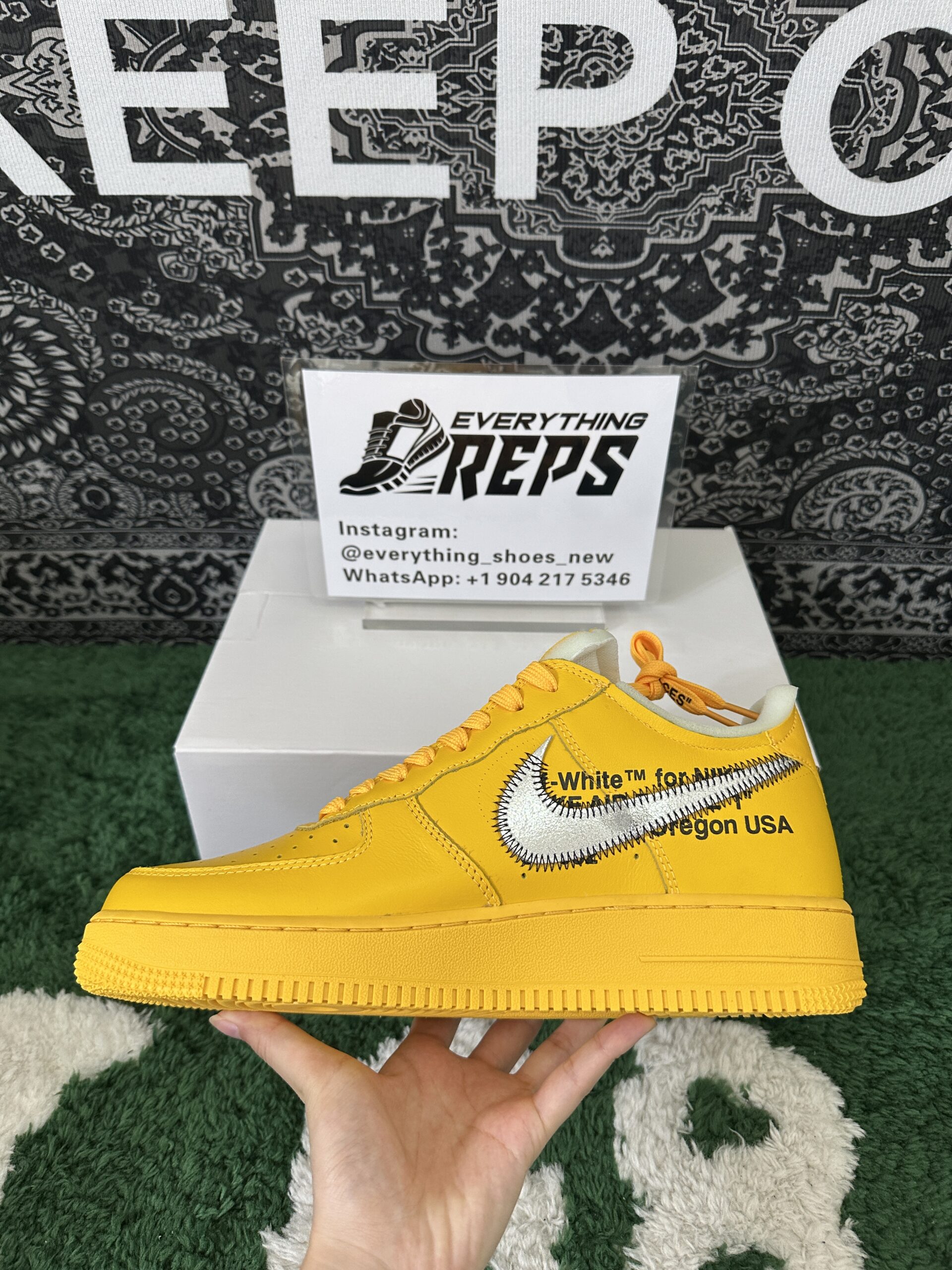 Nike Air Force 1 Low OFF-WHITE University Gold Metallic Silver