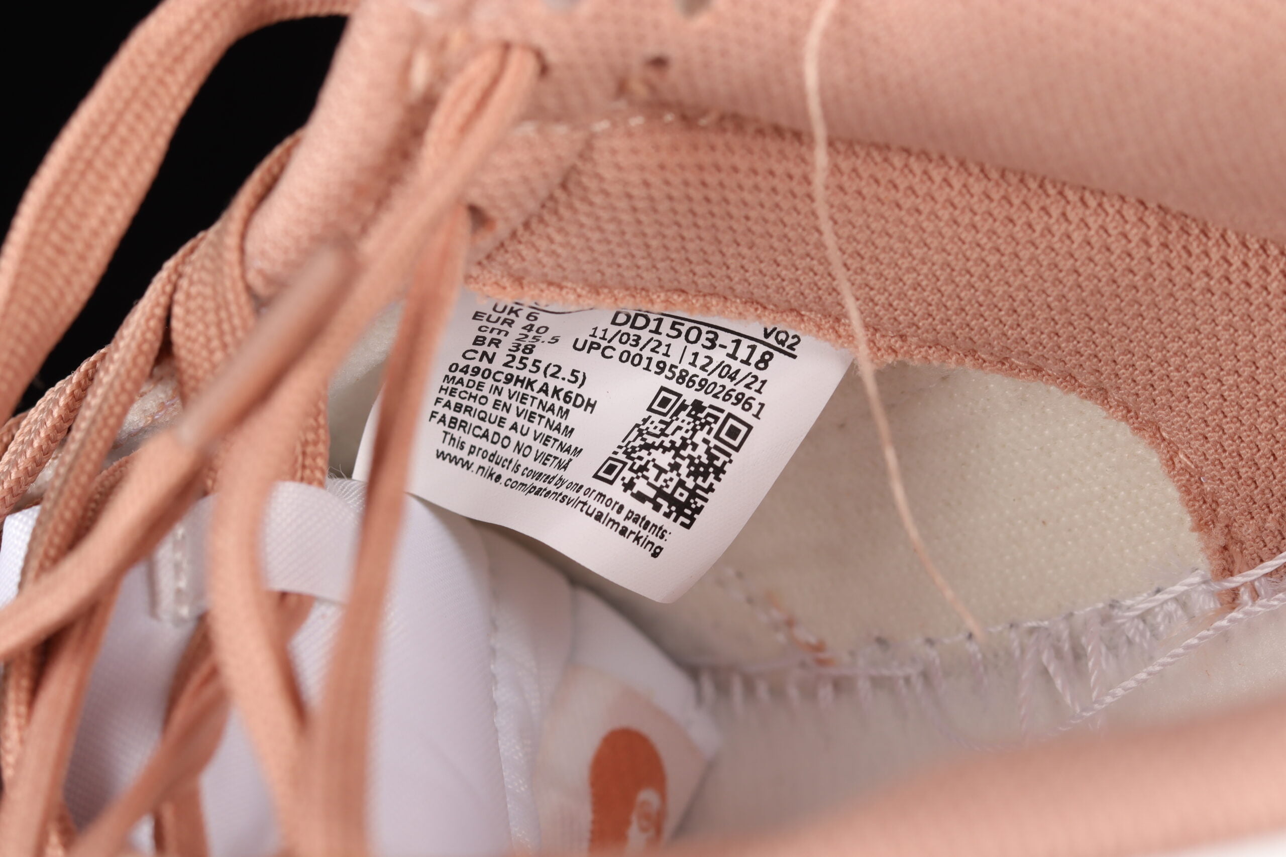 Dunk Low Rose Whisper