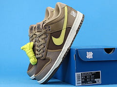 Nike Dunk Low SP UNDEFEATED Canteen Dunk vs. AF1 Pack