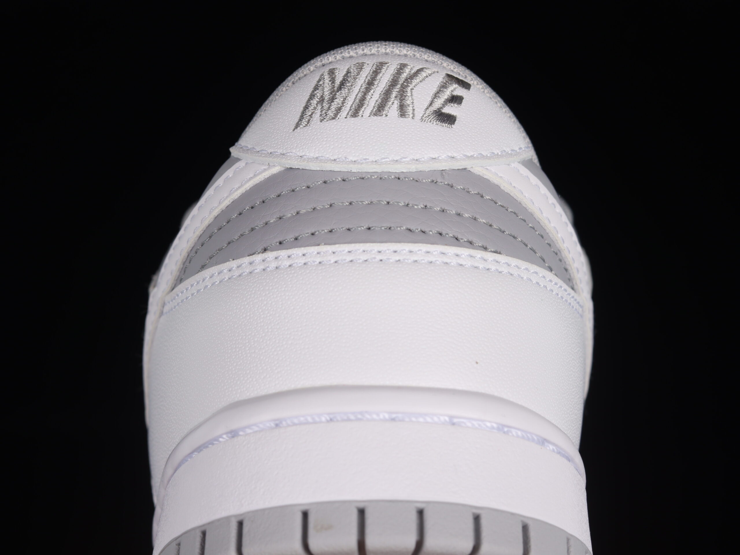 nike dunk low white grey