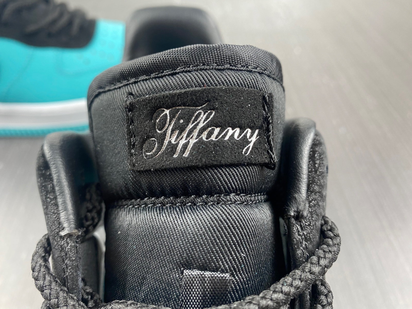 Tiffany   Co. x Nike Air Force 1 Friends and Family