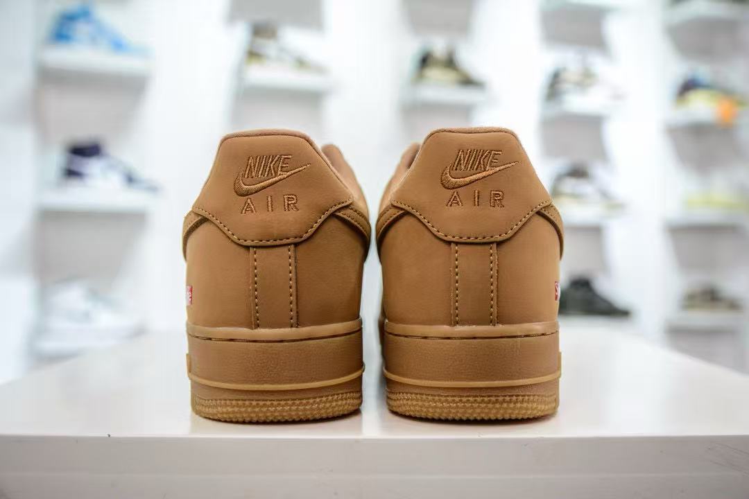 Nike Air Force 1 Low SP Supreme Wheat