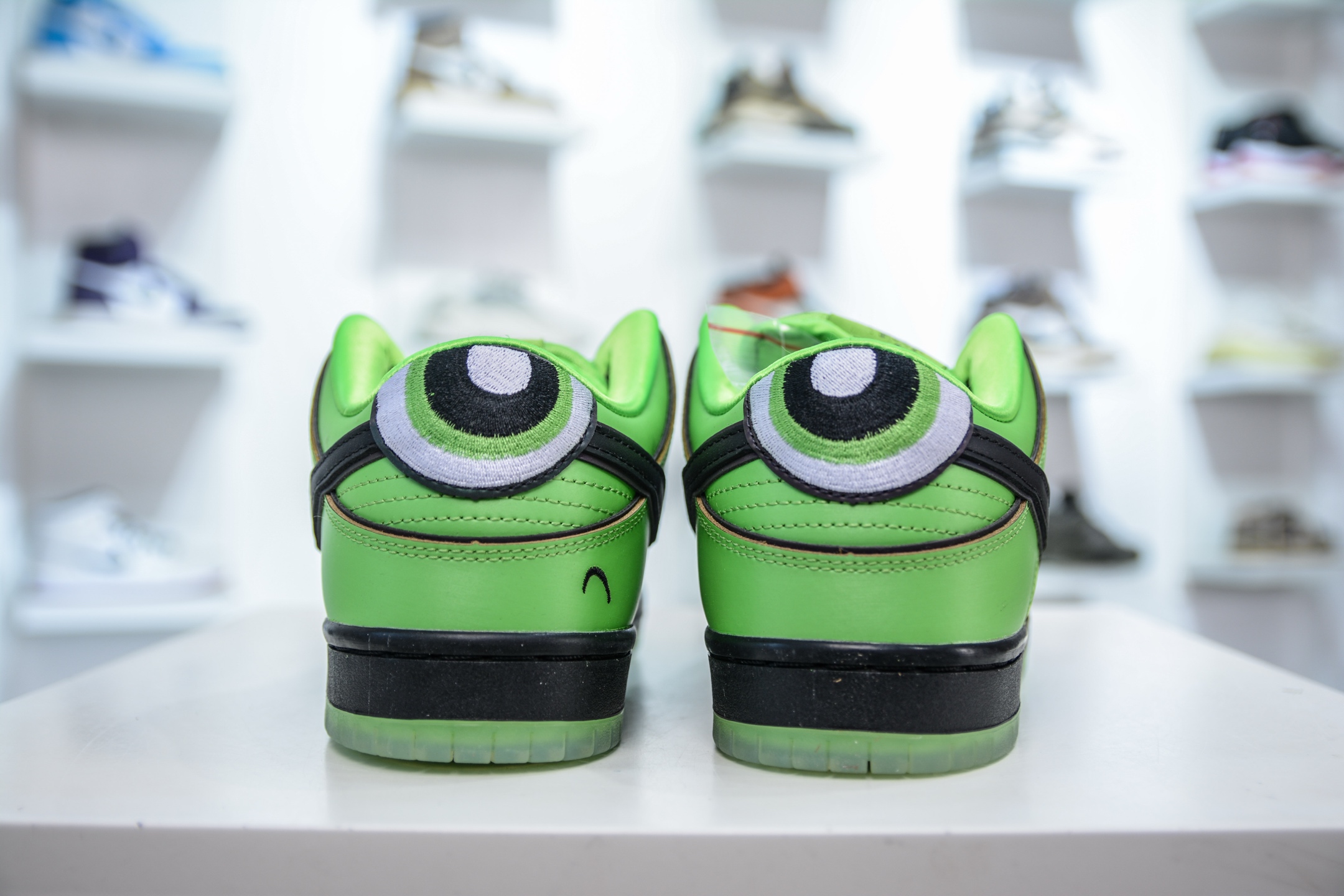 The Powerpuff Girls x Nike SB Dunk Low “Buttercup