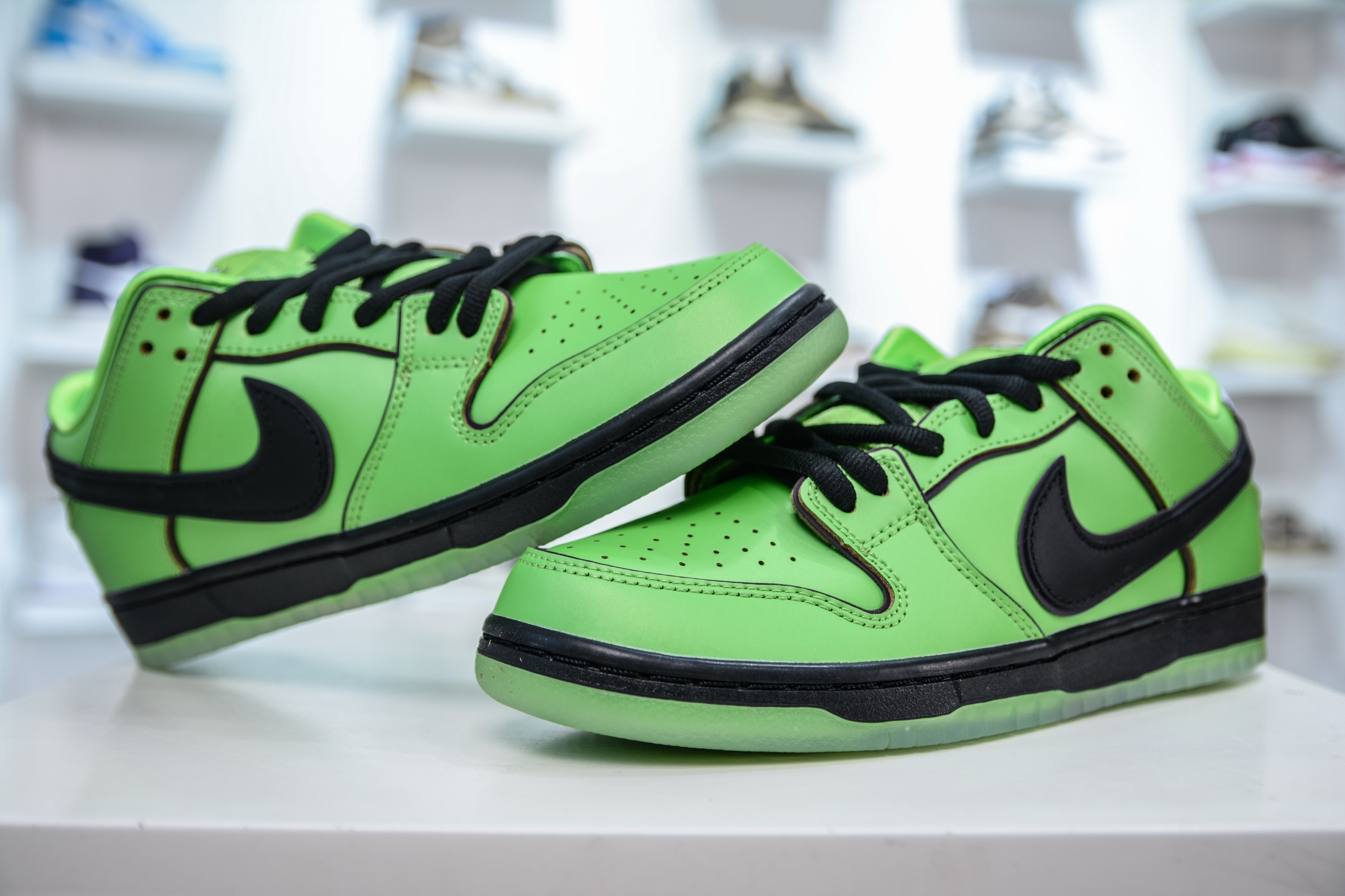 The Powerpuff Girls x Nike SB Dunk Low “Buttercup
