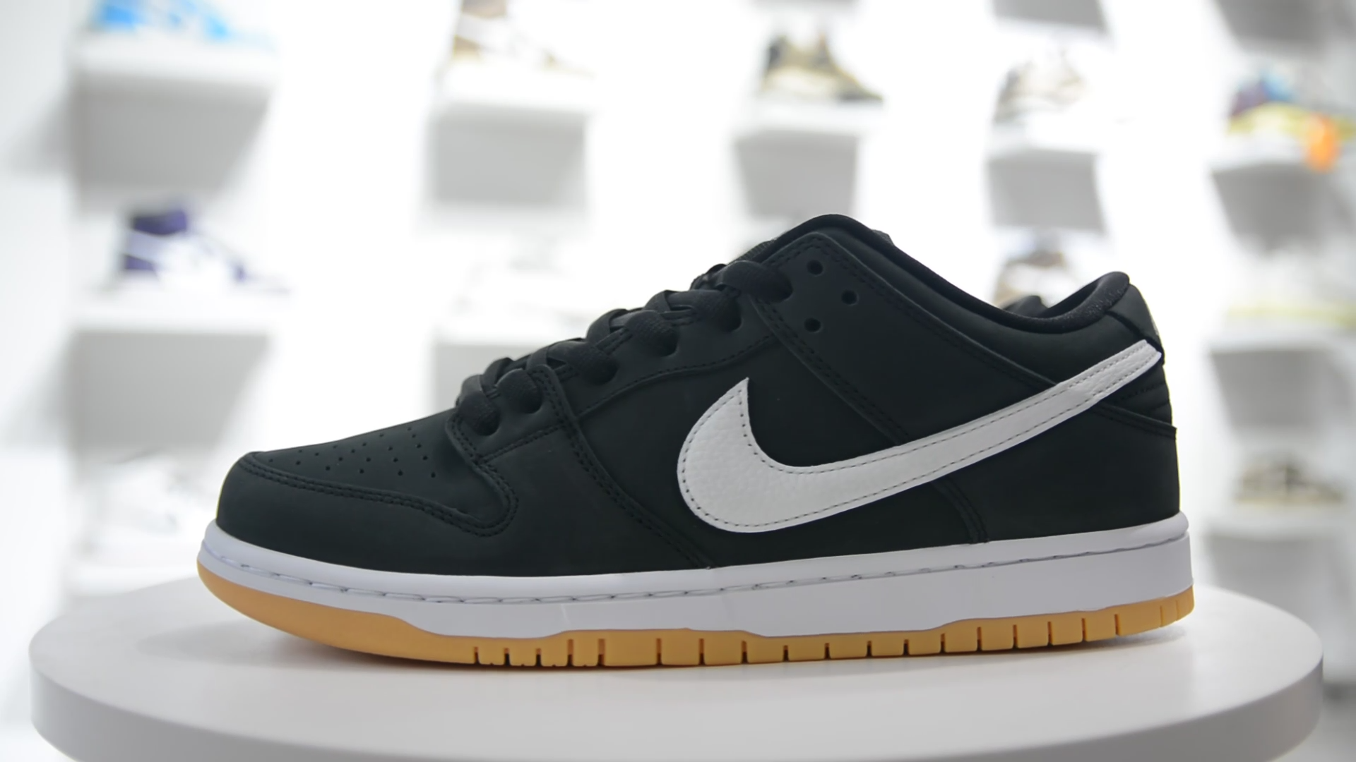 Nike SB Dunk Low Pro Black Gum