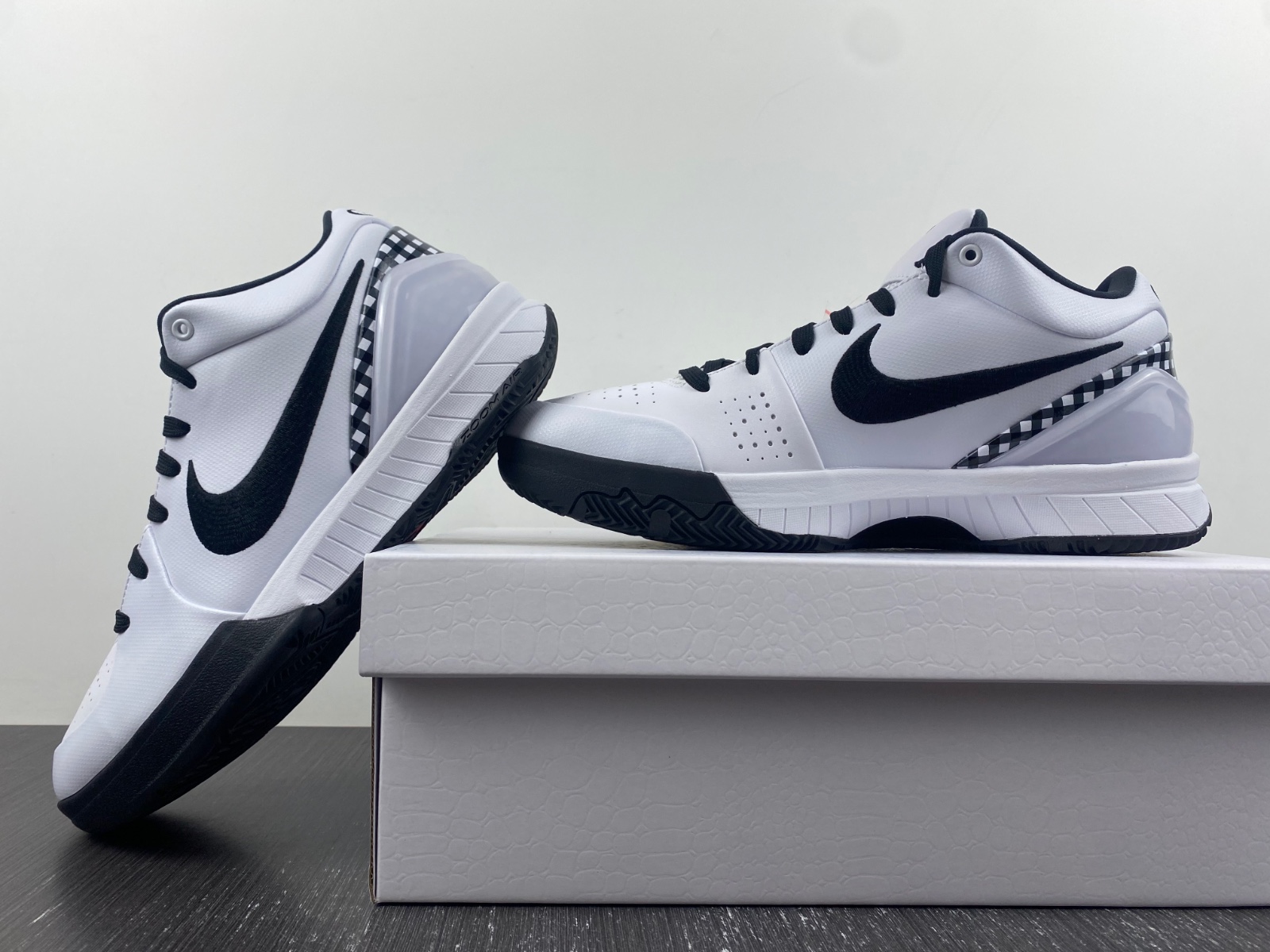 Nike Zoom Kobe 4 Protro Mambacita  GIGI