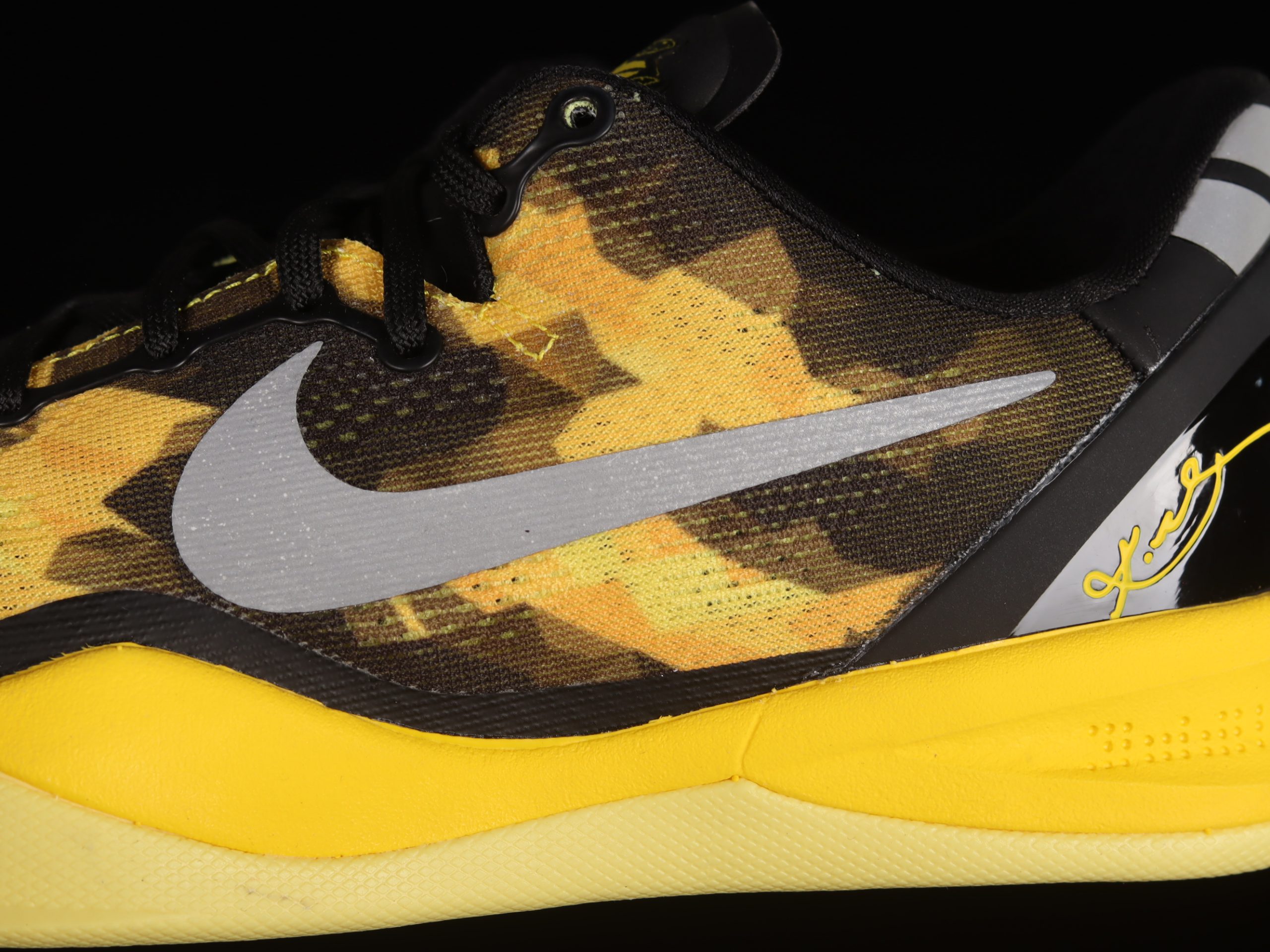 Nike Kobe 8 Sulfur Electric Yellow