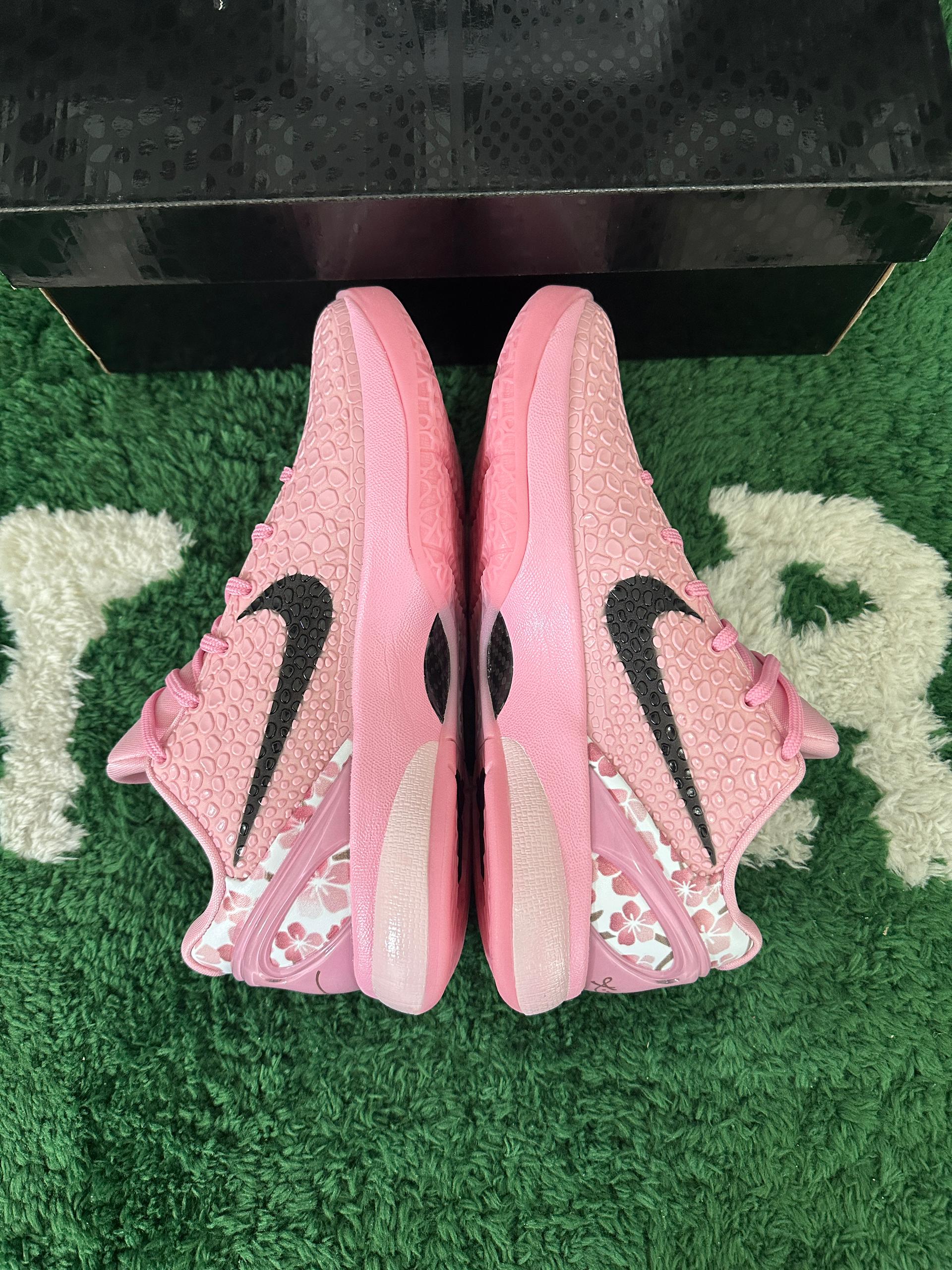 Nike Kobe 6 Protro “Cherry Blossom Grinch”