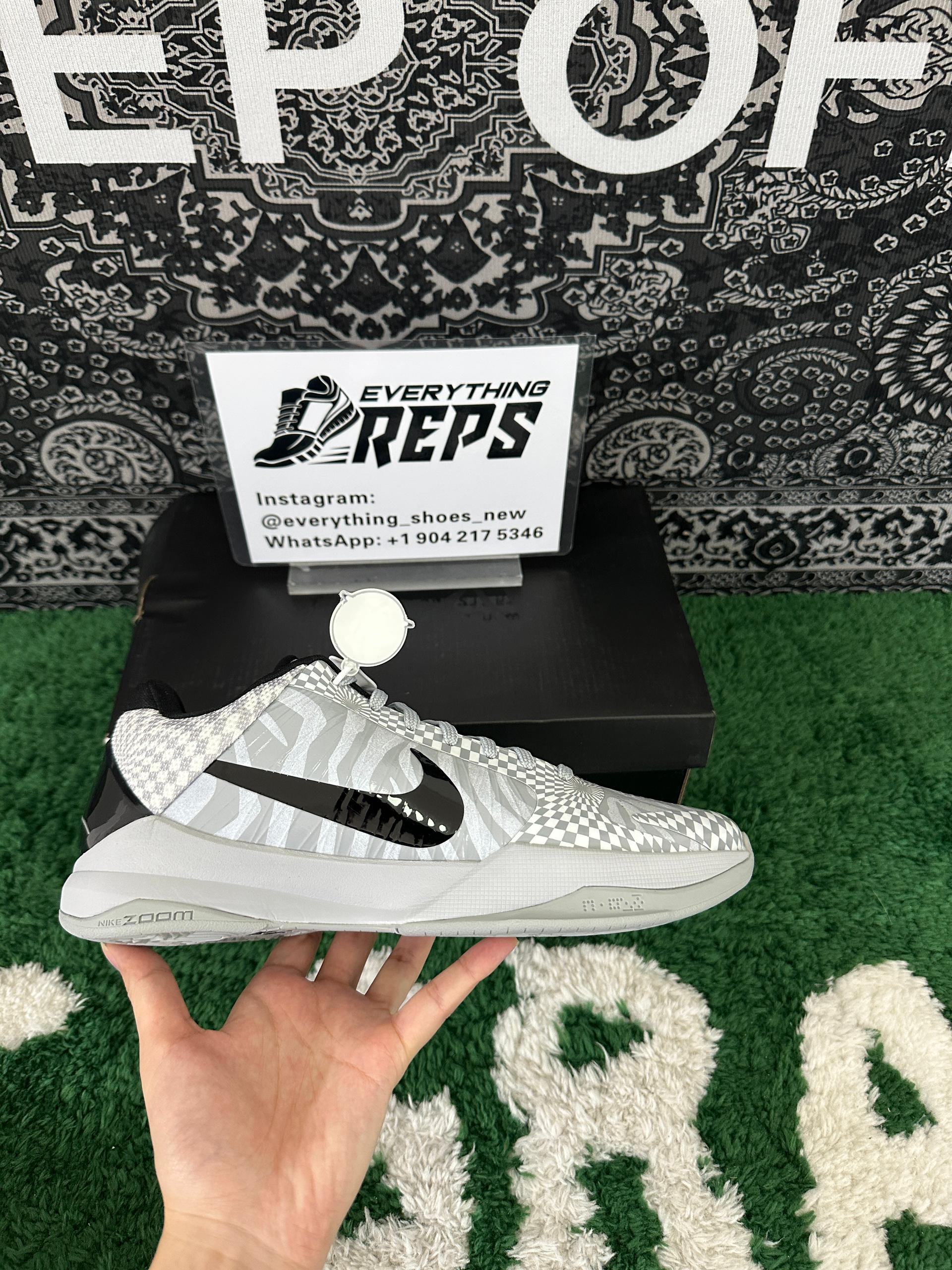 NIKE Kobe 5 Protro  DeMar DeRozan