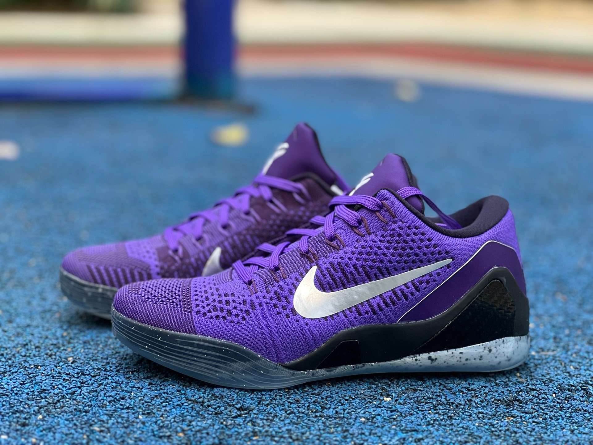 Nike Kobe 9 Elite Low Protro “Moonwalker”