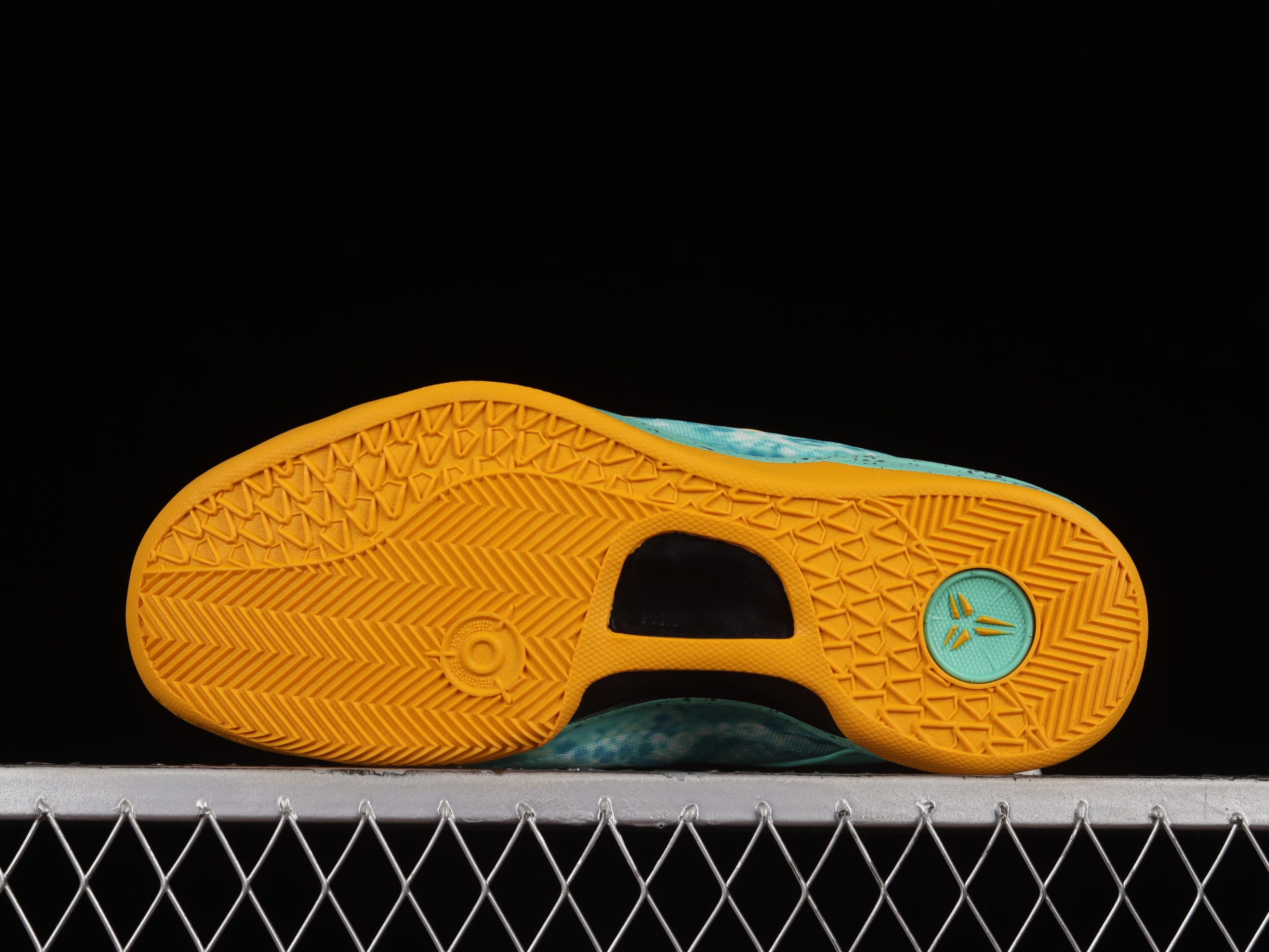 Nike Kobe 8 System Green Glow Laser Orange