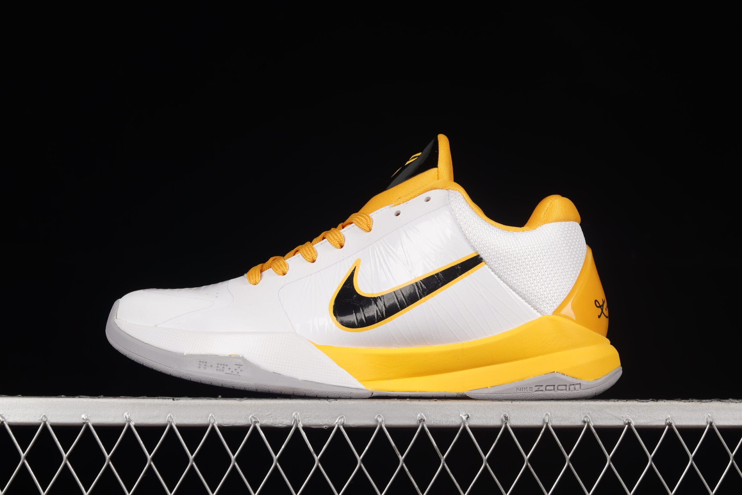The Nike Zoom Kobe 5 White Del Sol