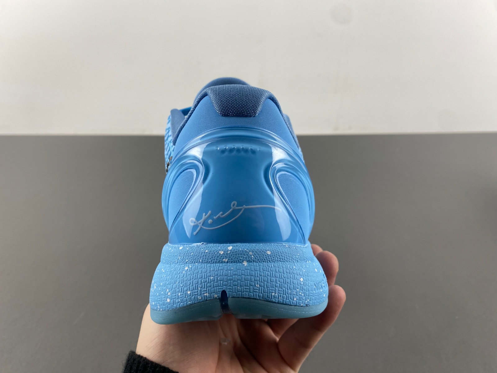 Nike Kobe 6 Ice Grinch Custom