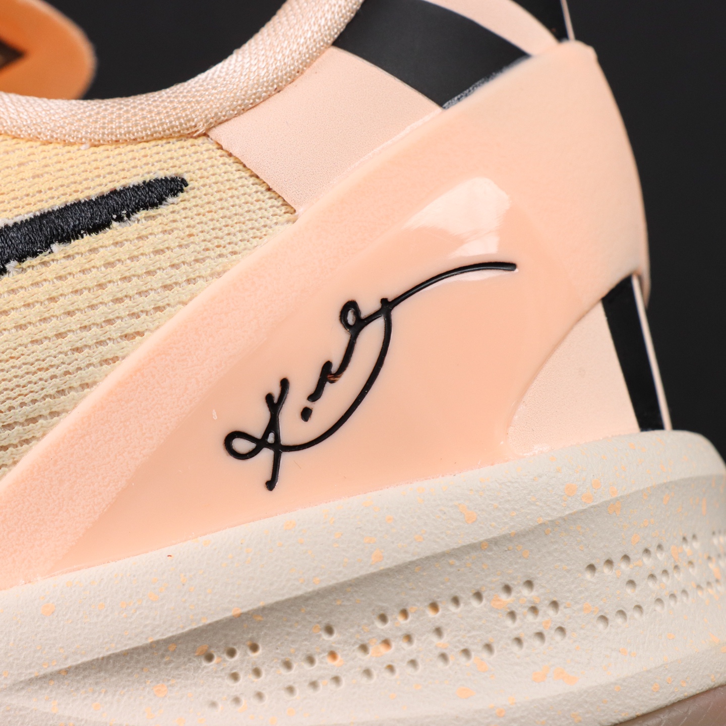 2024 EYBL Girls Kobe 8 Protro PE