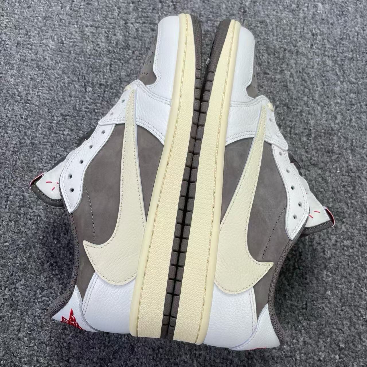 Travis Scott x Jordan Air Jordan 1 Low 3.0