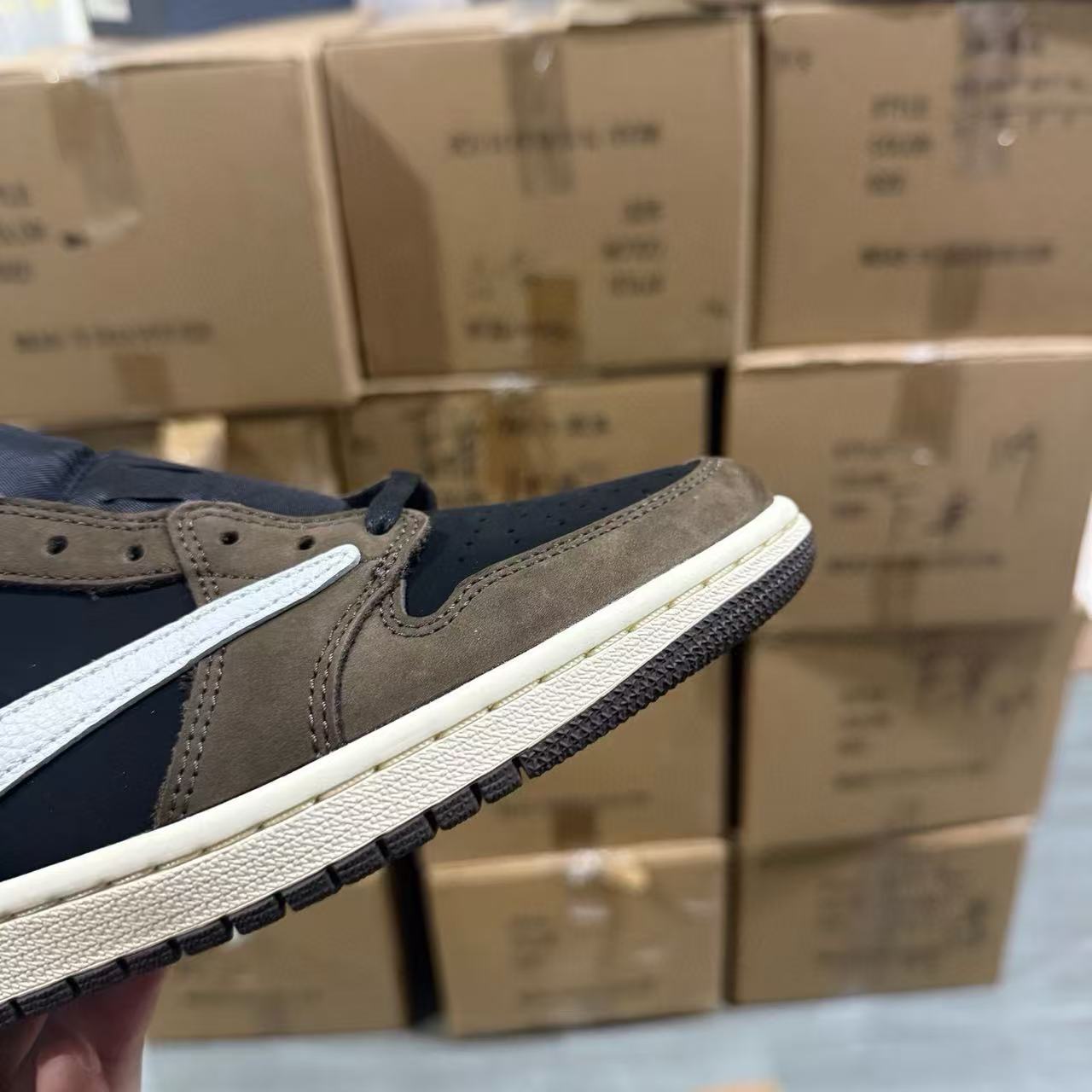 Travis Scott x Jordan Air Jordan 1 Low OG