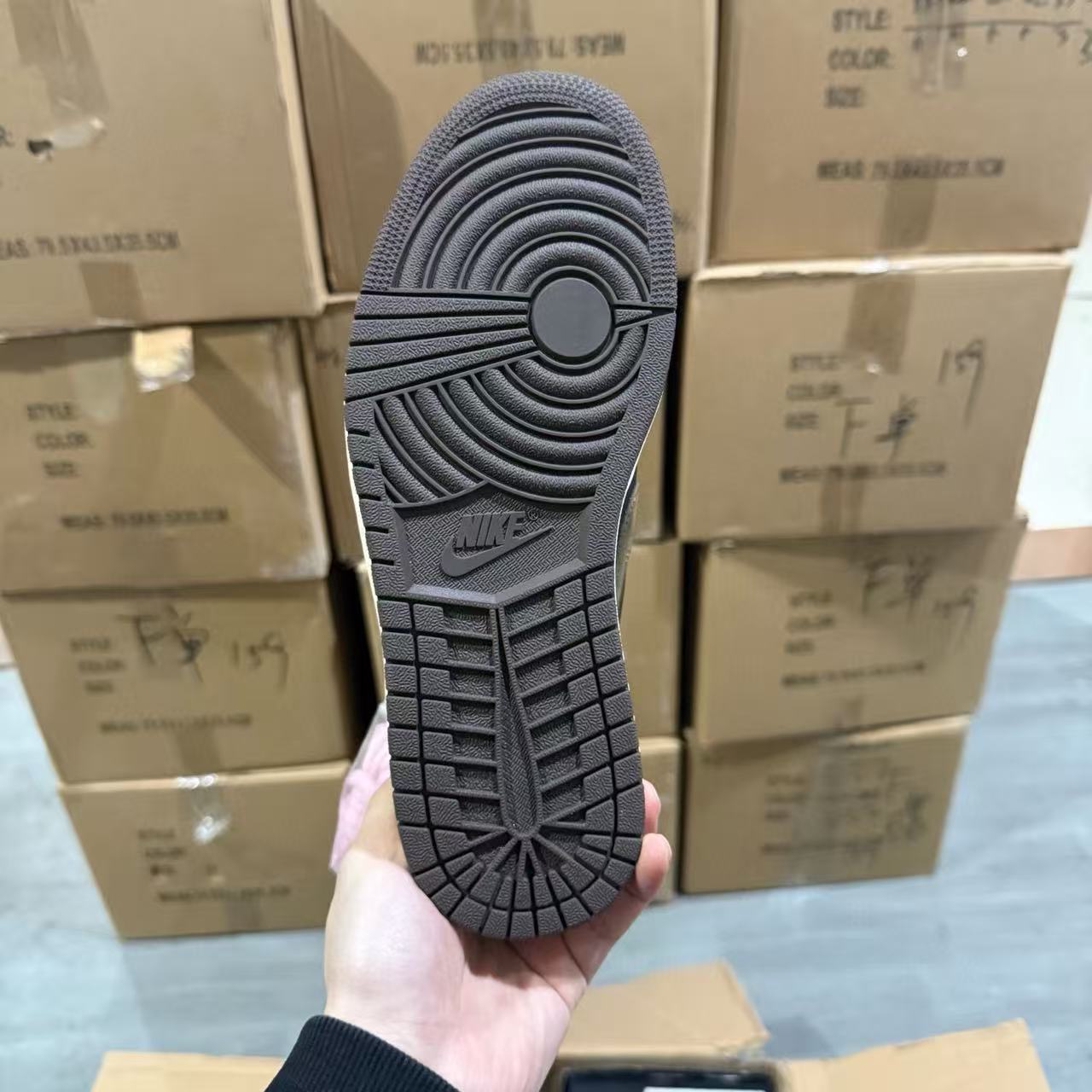 Travis Scott x Jordan Air Jordan 1 Low OG