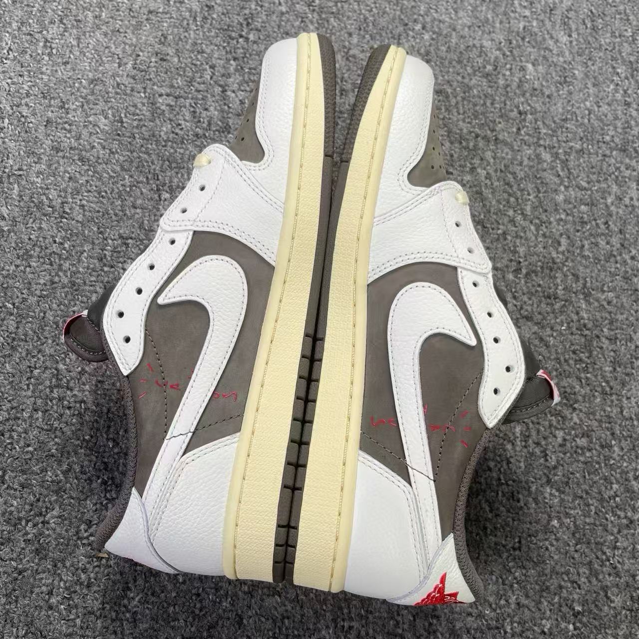 Travis Scott x Jordan Air Jordan 1 Low 3.0