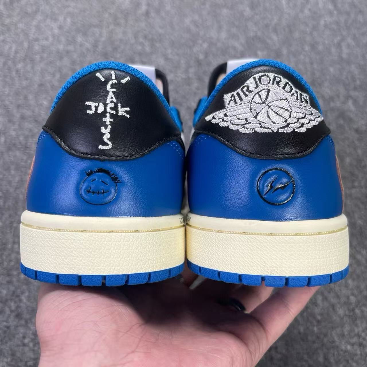 Travis Scott x Jordan Air Jordan 1 Low 2.0