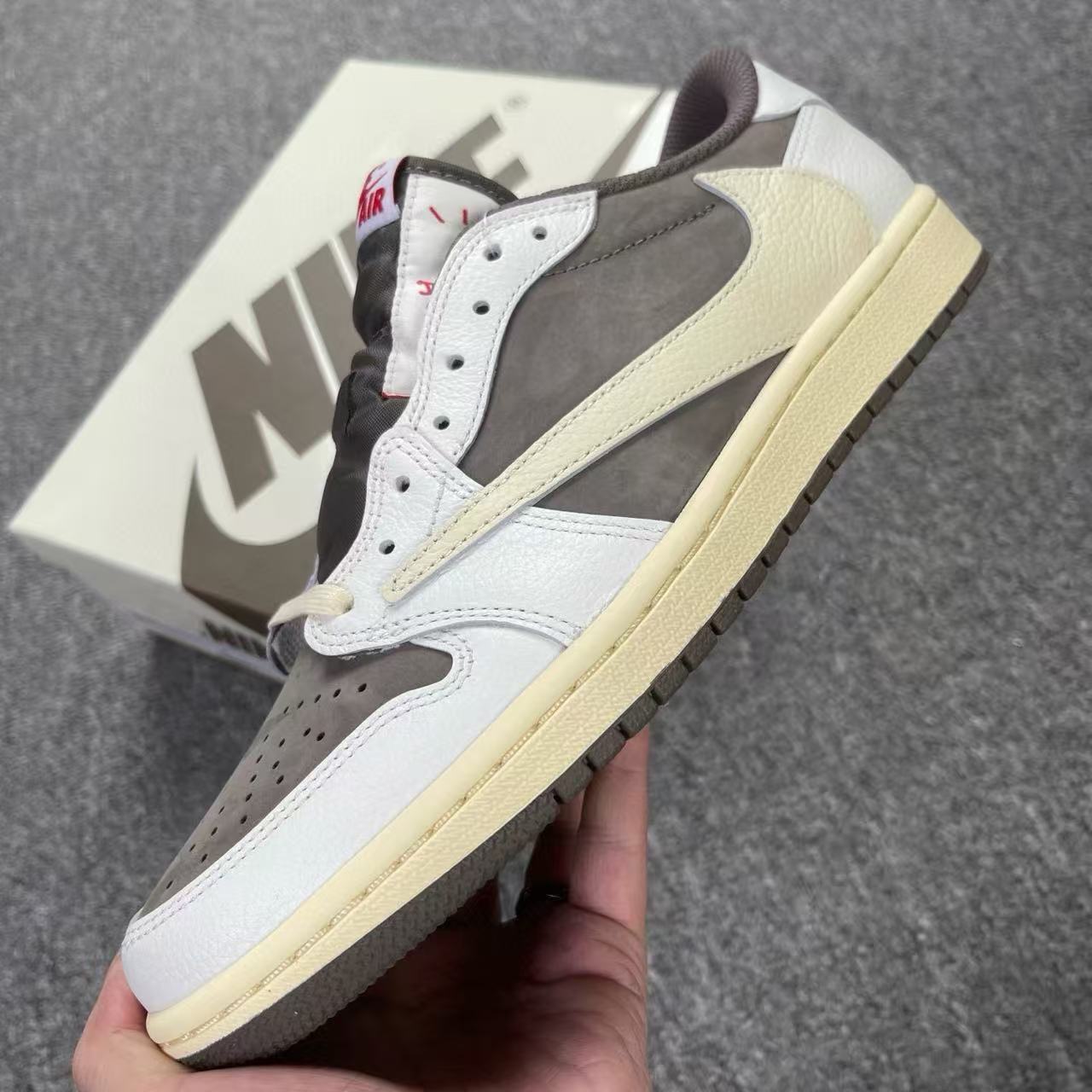 Travis Scott x Jordan Air Jordan 1 Low 3.0