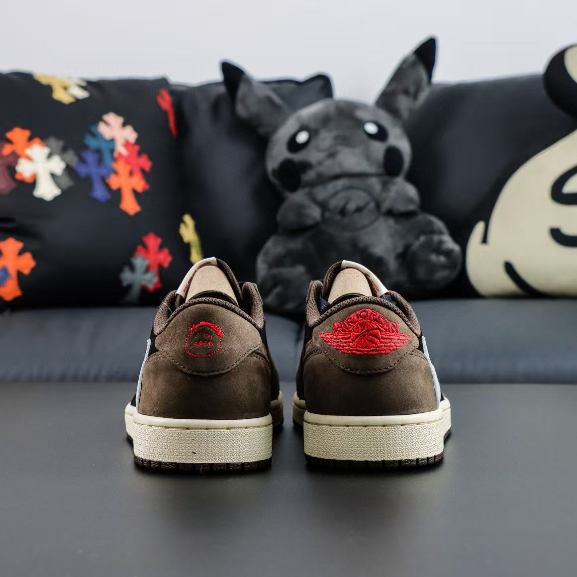 Travis Scott x Jordan Air Jordan 1 Low OG