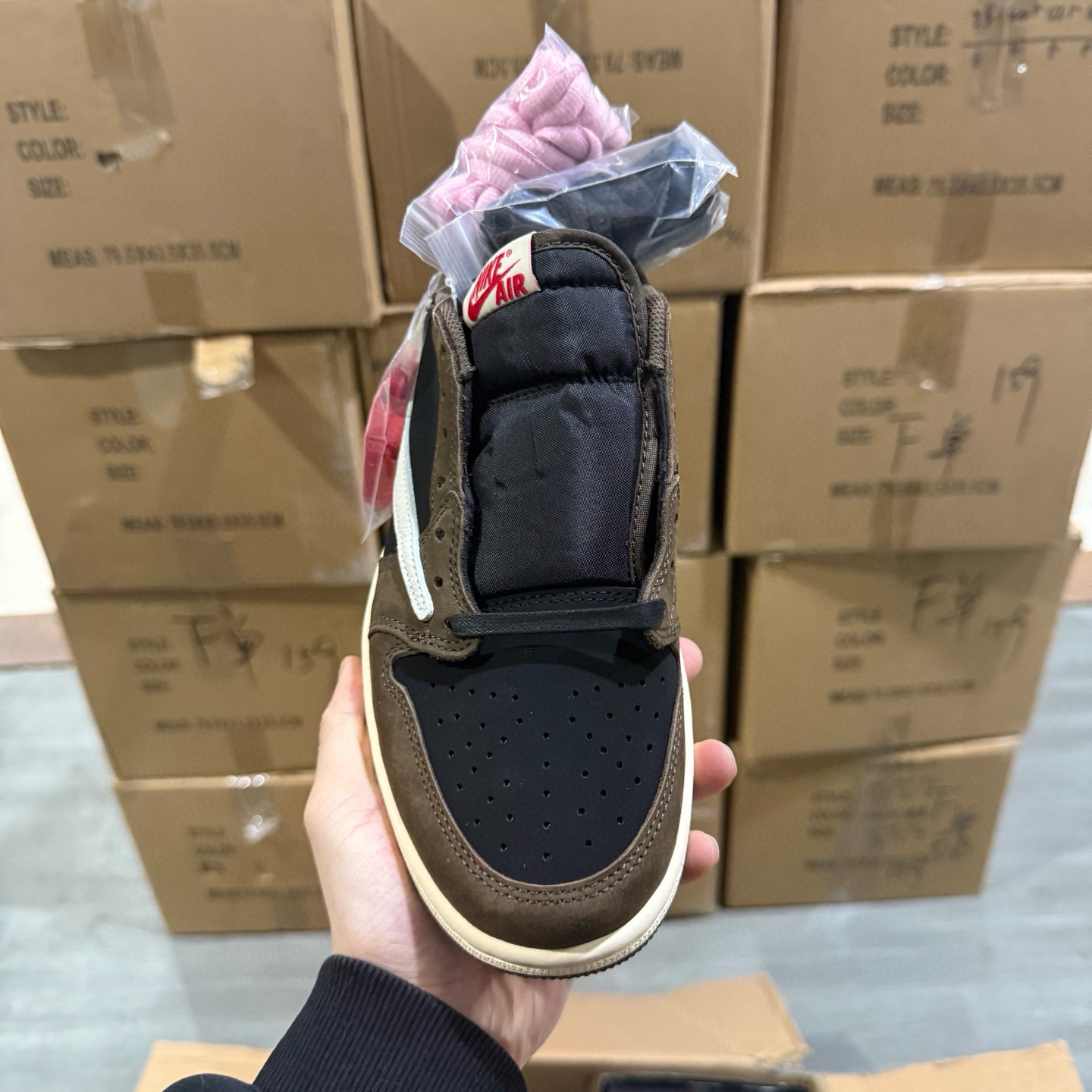 Travis Scott x Jordan Air Jordan 1 Low OG