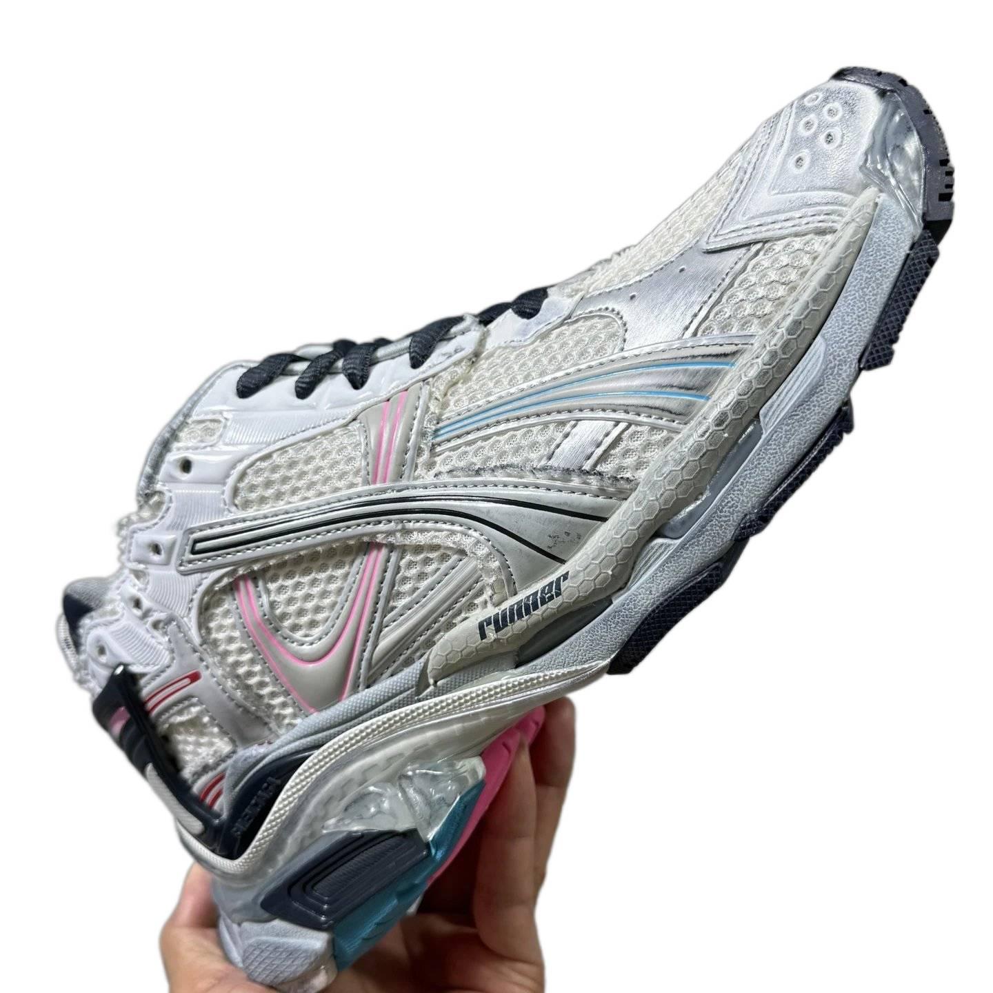 Balenciaga 7th Generation and 7.5th Generation