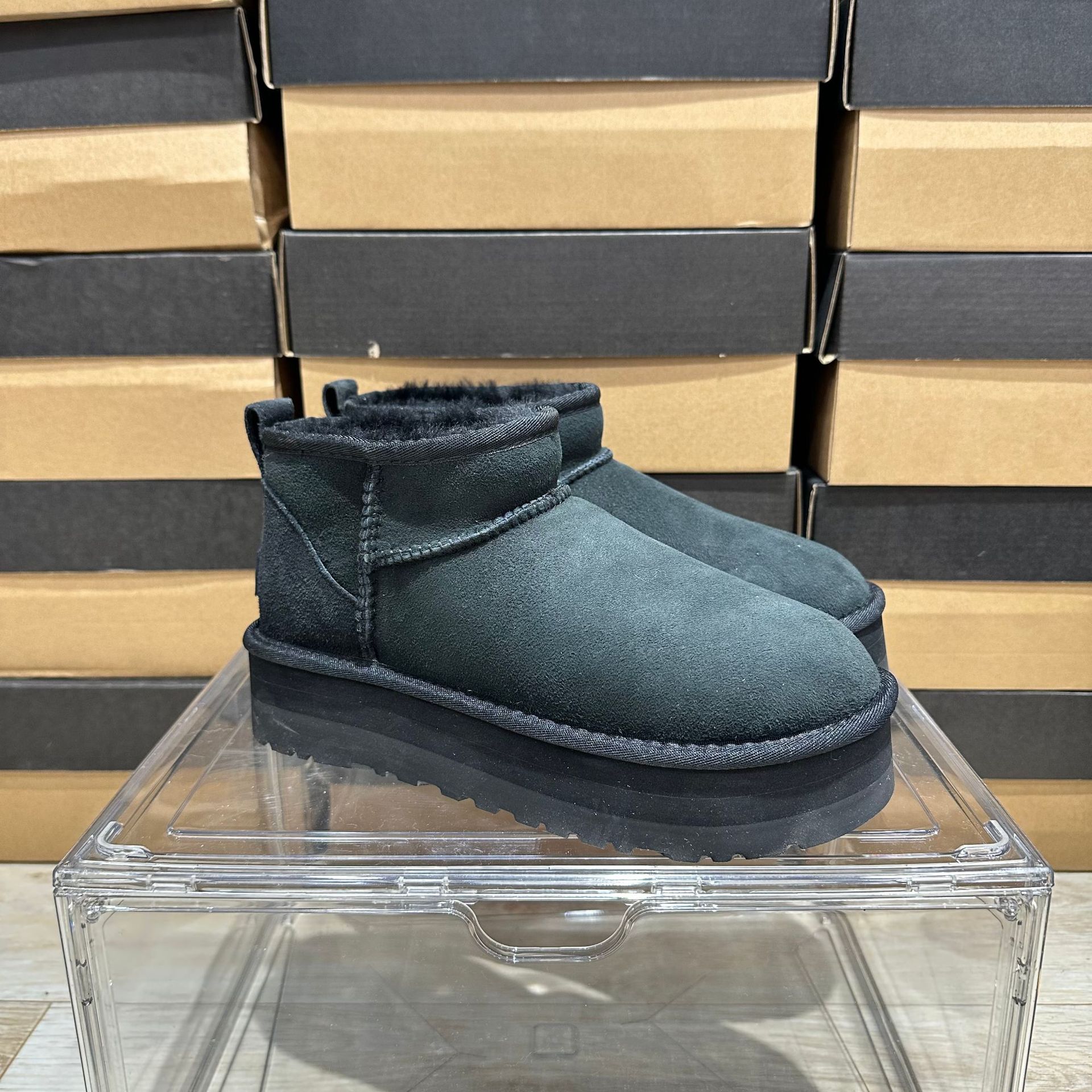 UGG Snow Boots Low-Cut Wool Boots