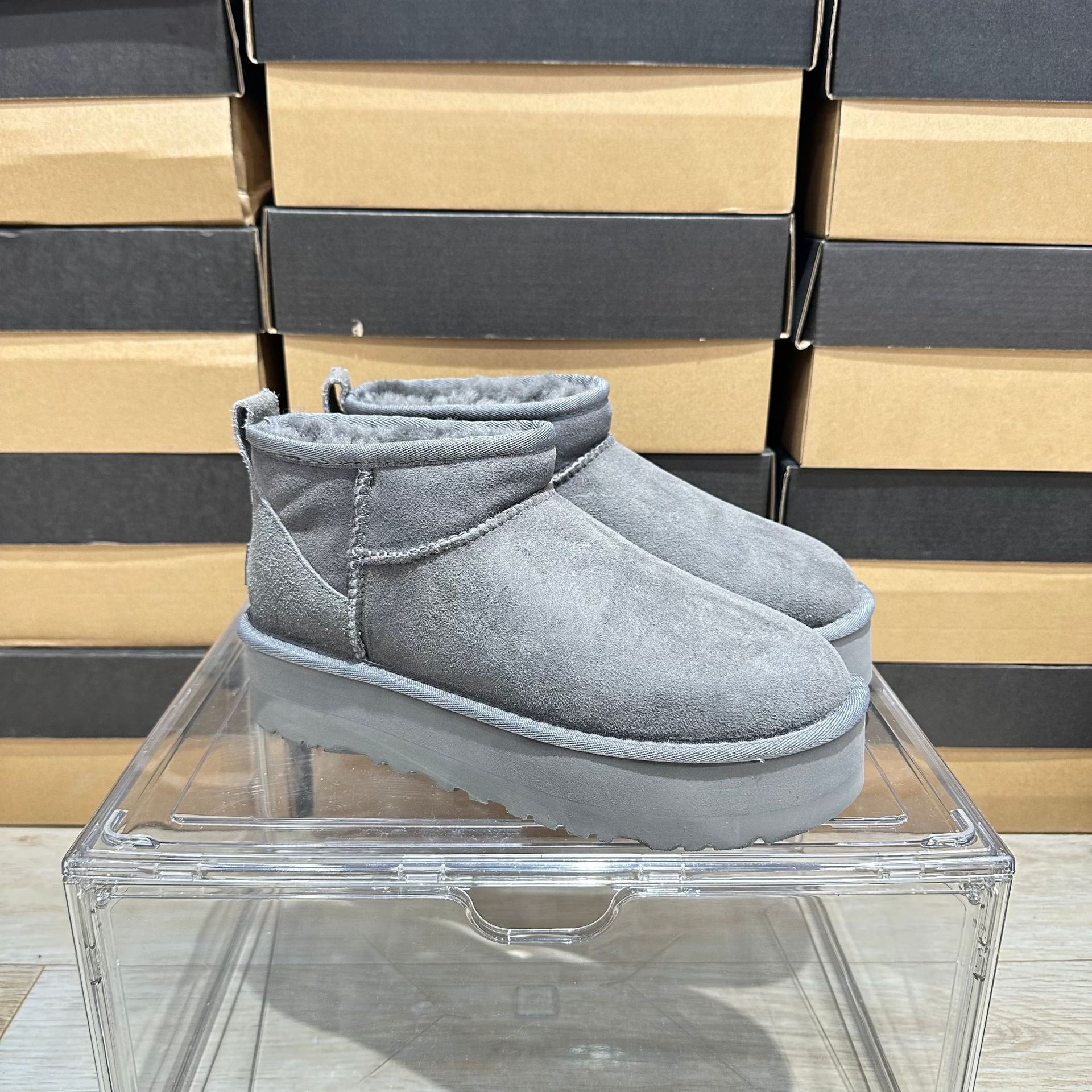 UGG Snow Boots Low-Cut Wool Boots