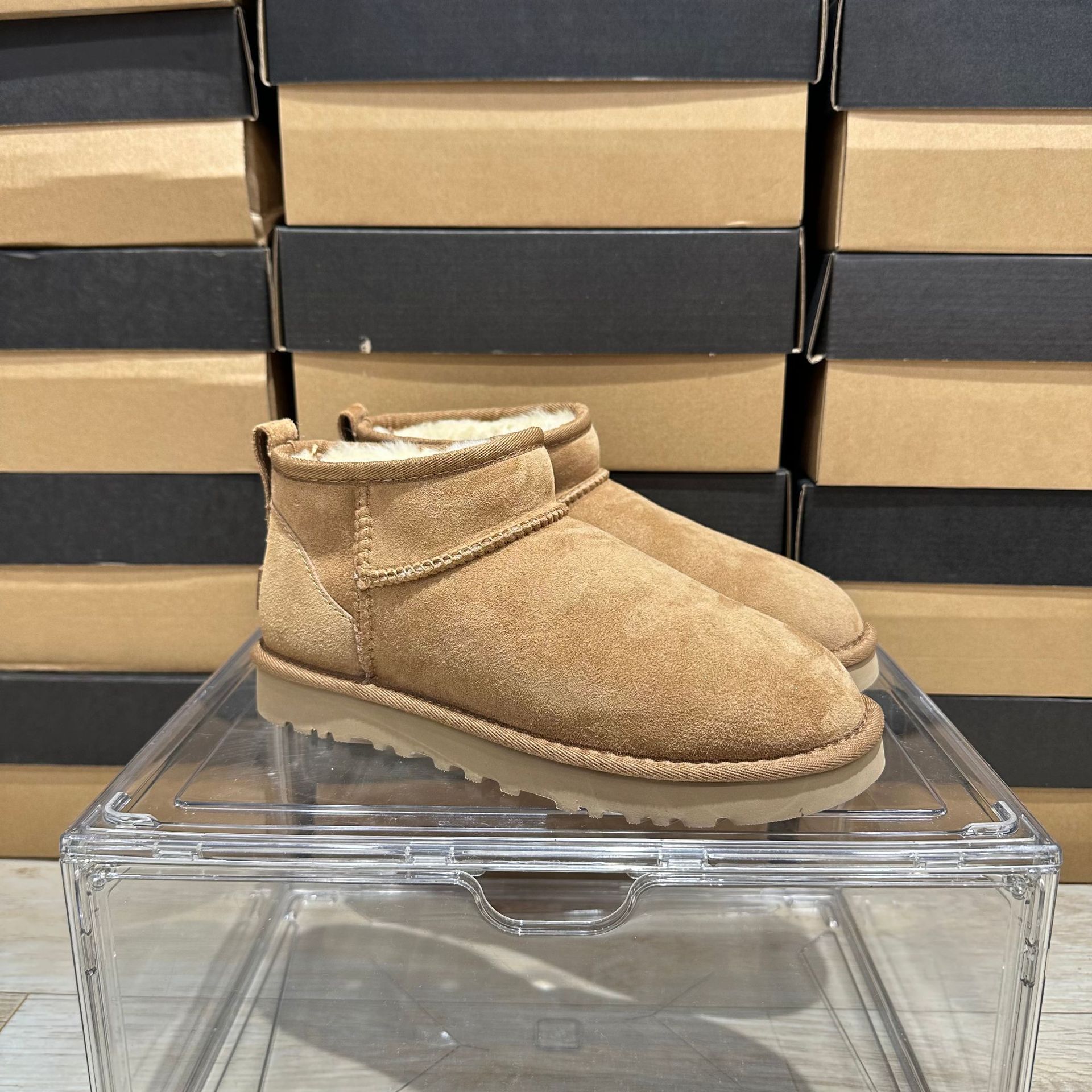 UGG Snow Boots Low-Cut Wool Boots