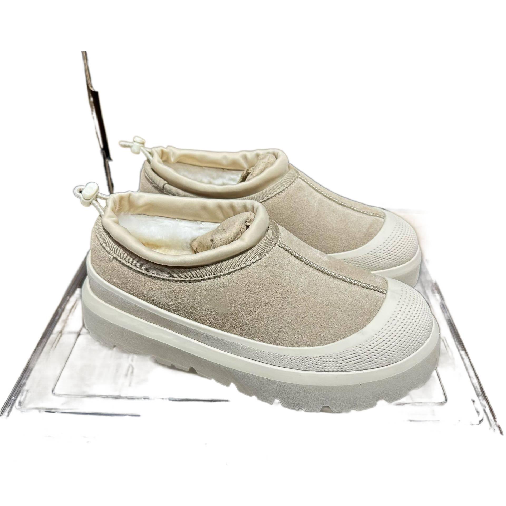 UGG Low-Top Thick-Soled Wool Snow Boots